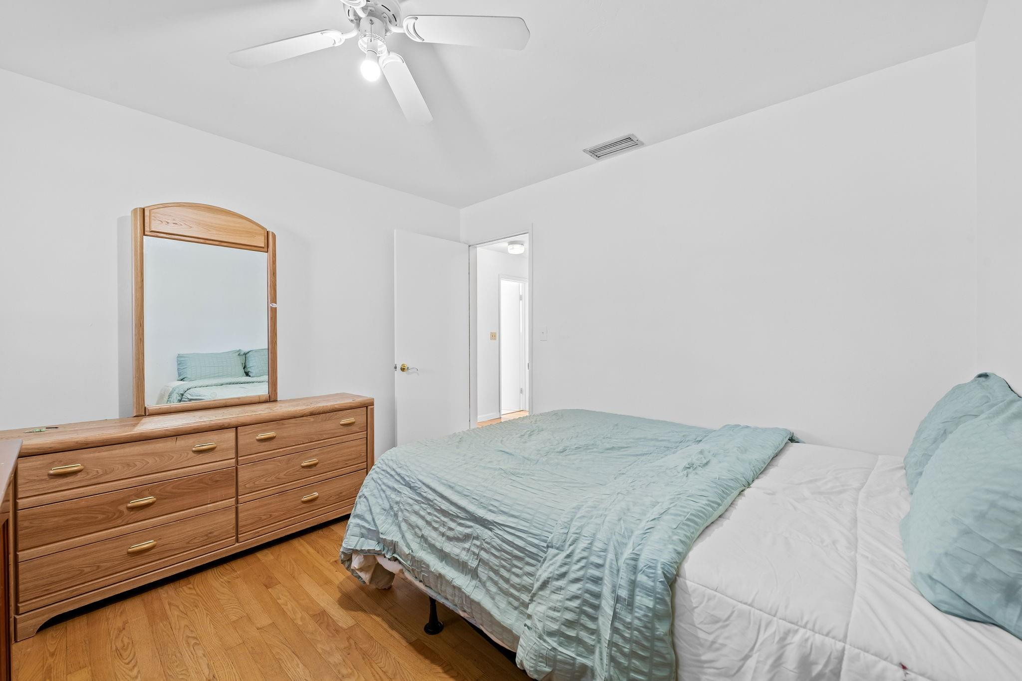 1031 NE 27th Pompano Beach, FL 33062