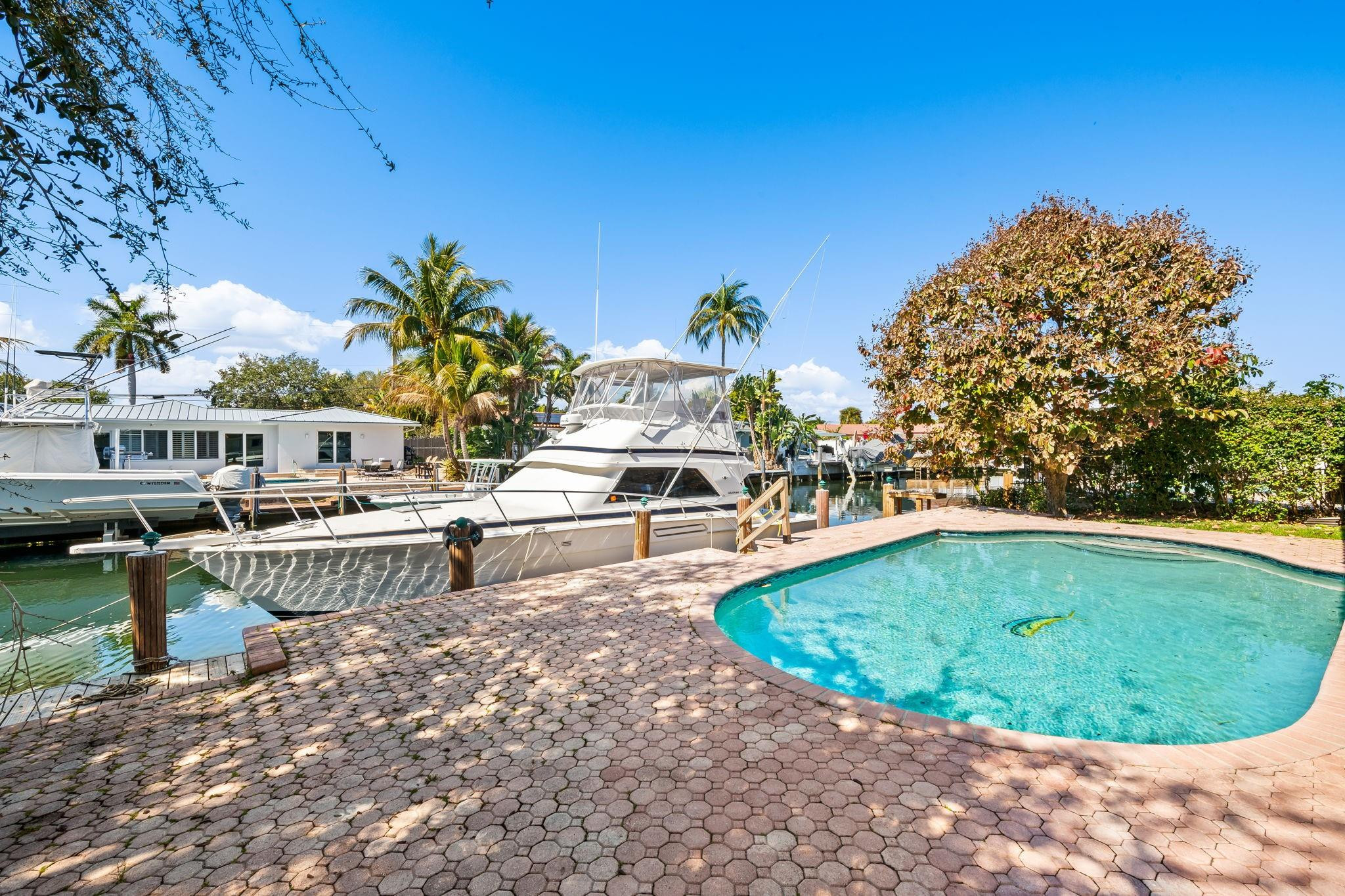 1031 NE 27th Pompano Beach, FL 33062