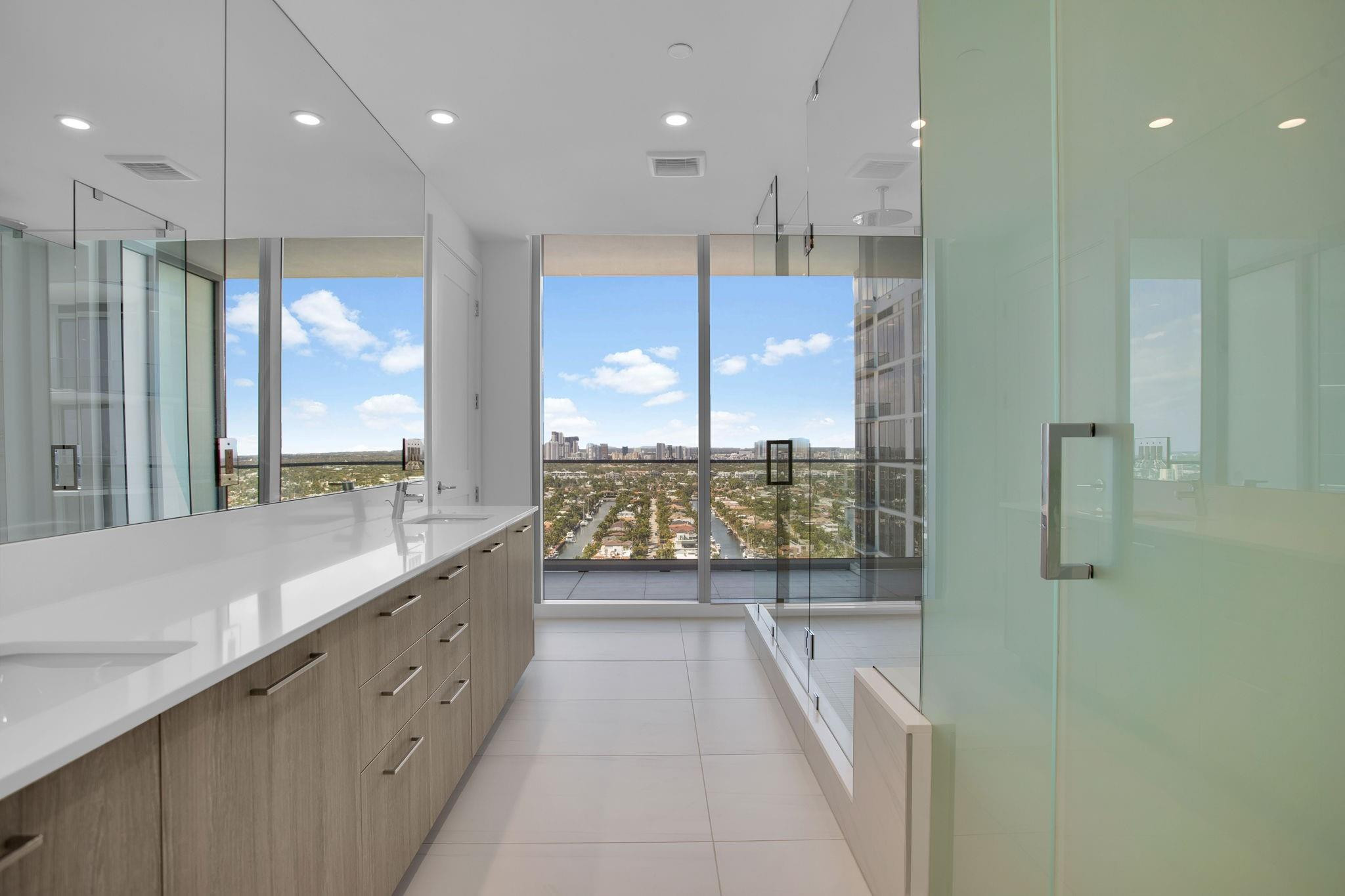 151 N Seabreeze #E-2502 Fort Lauderdale, FL 33304