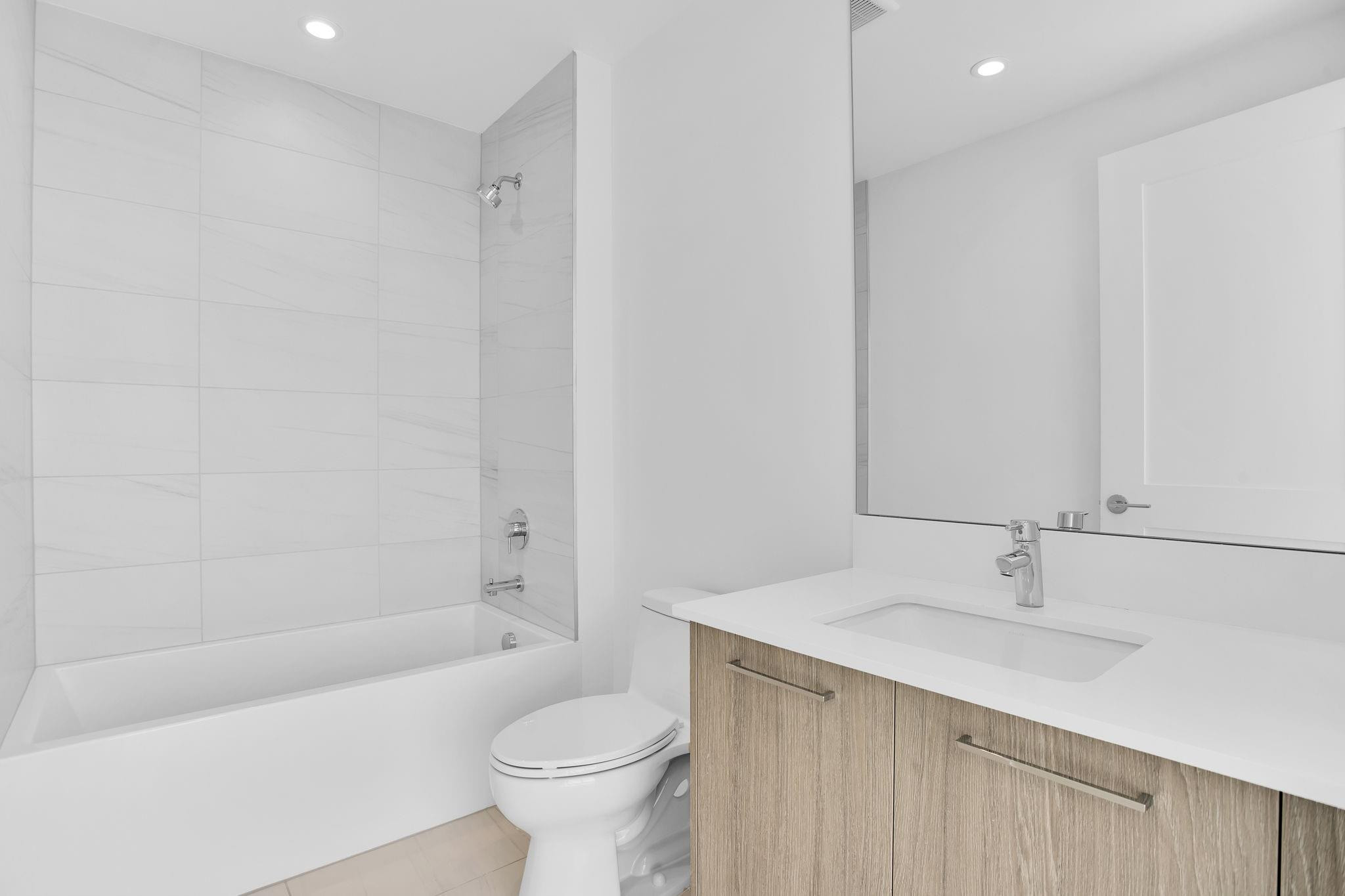 151 N Seabreeze #E-2502 Fort Lauderdale, FL 33304