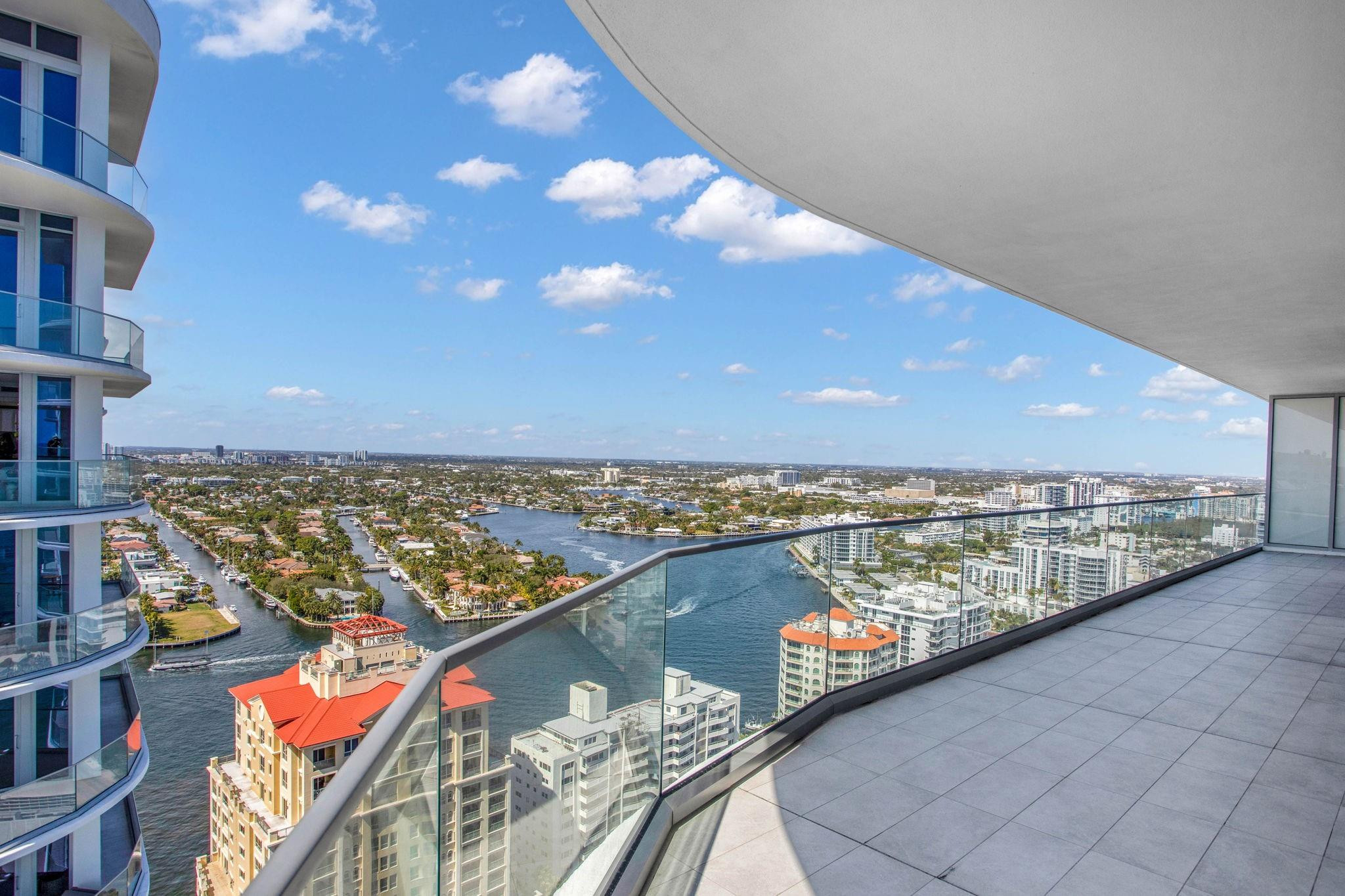 151 N Seabreeze #E-2502 Fort Lauderdale, FL 33304