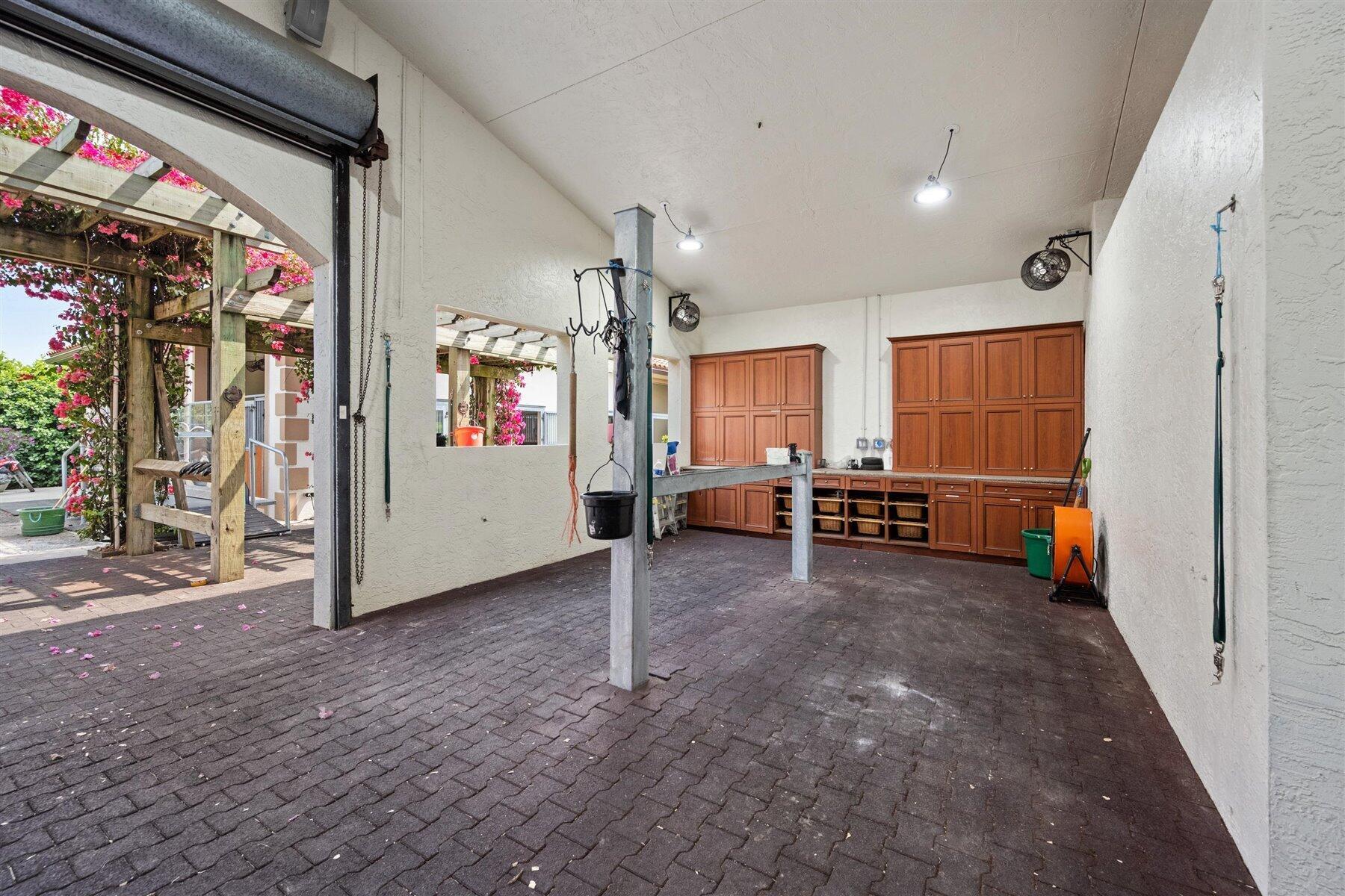 14750 Palm Bch Pt Blvd,Wellington, FL 33414