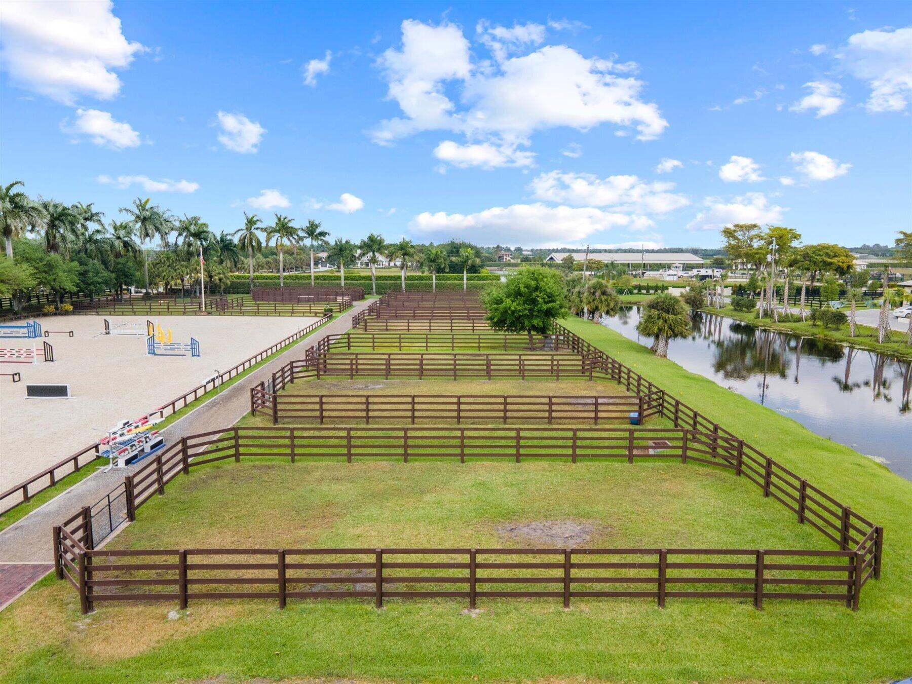 14750 Palm Bch Pt Blvd,Wellington, FL 33414