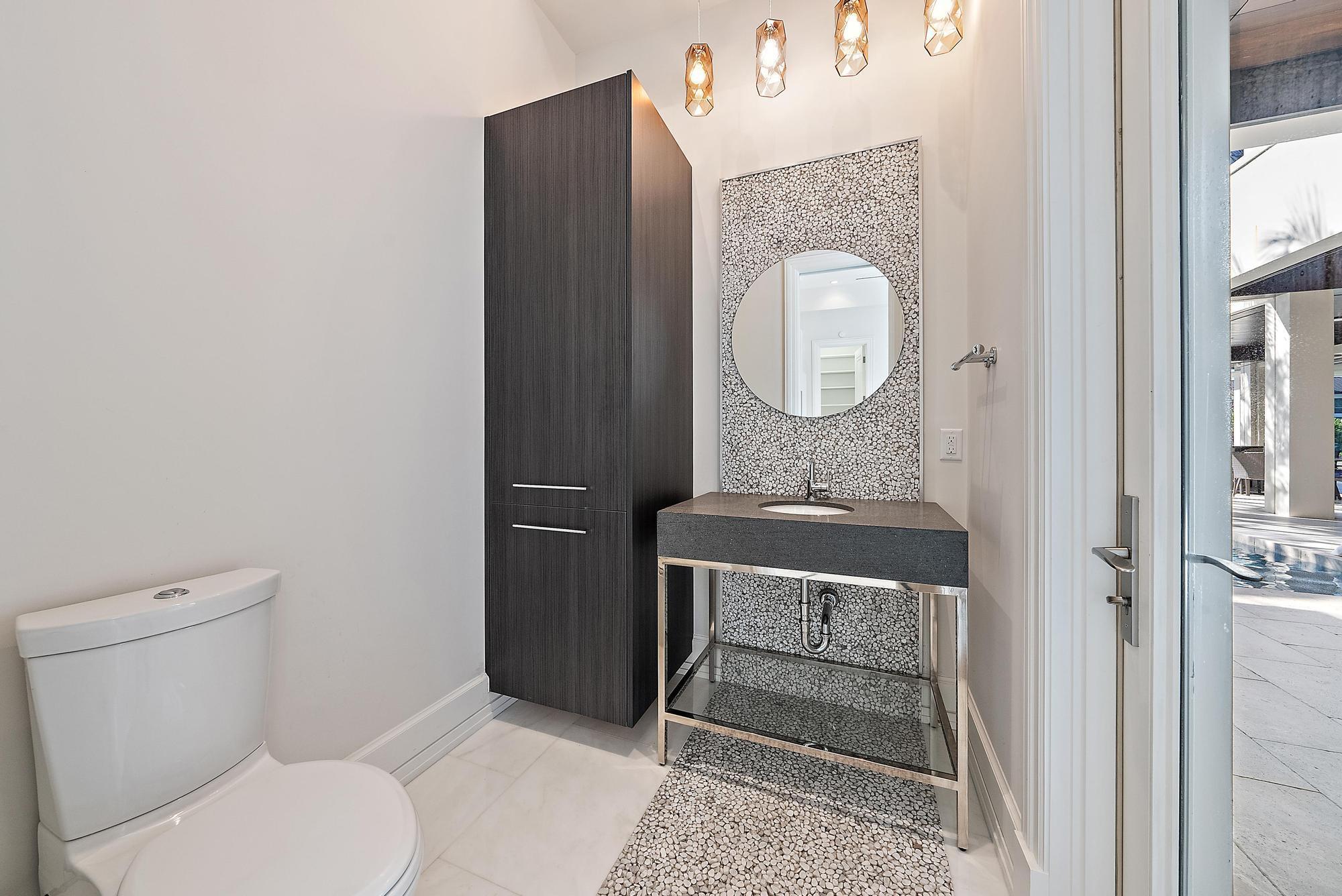 177 Commodore Dr Jupiter, FL 33477