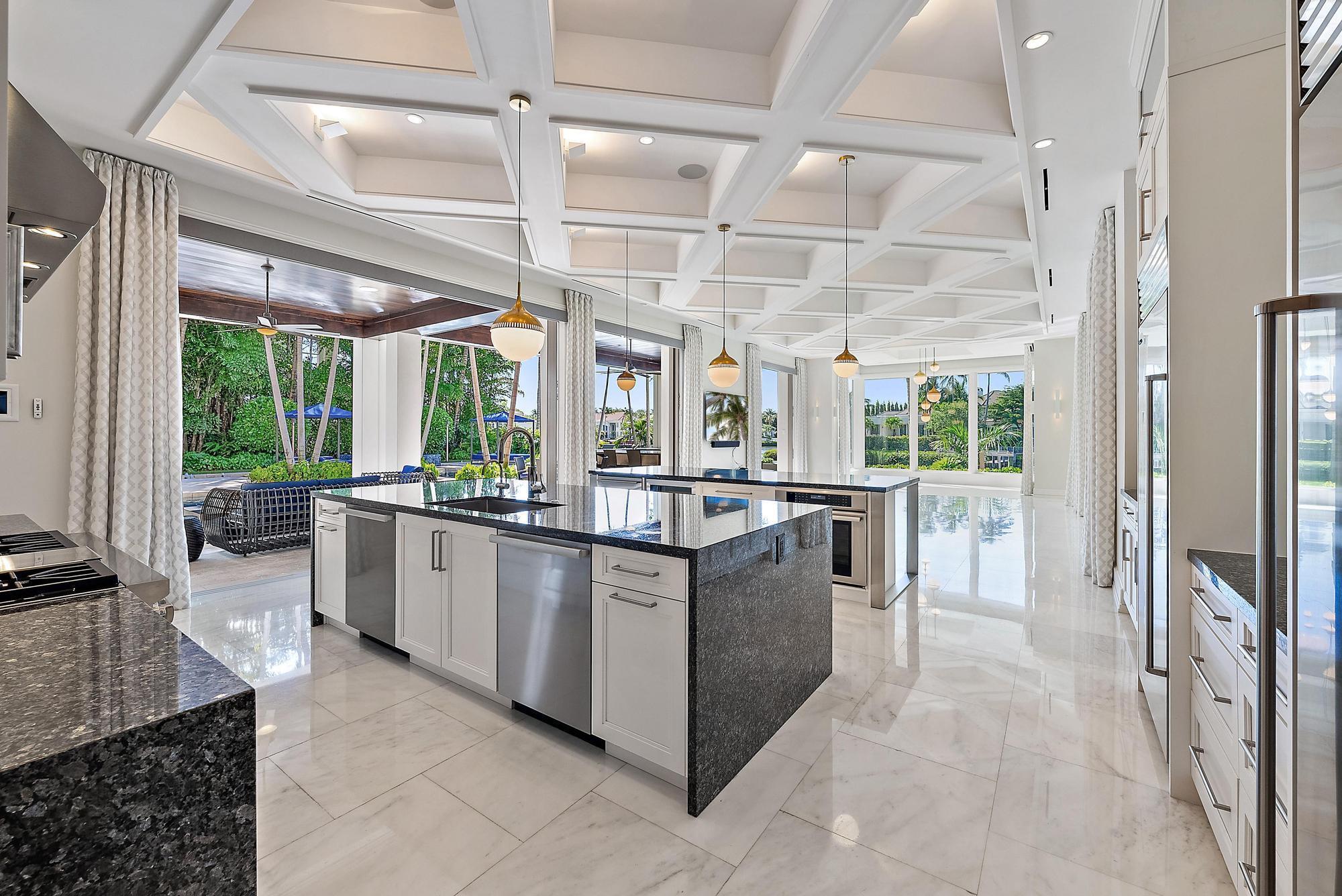 177 Commodore Dr Jupiter, FL 33477