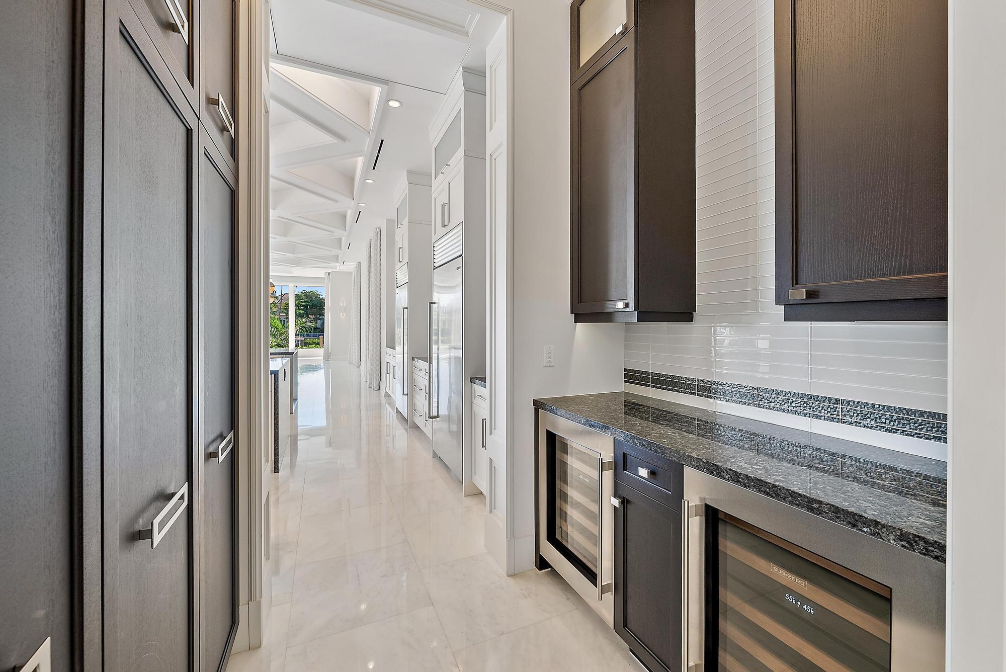 177 Commodore Dr Jupiter, FL 33477