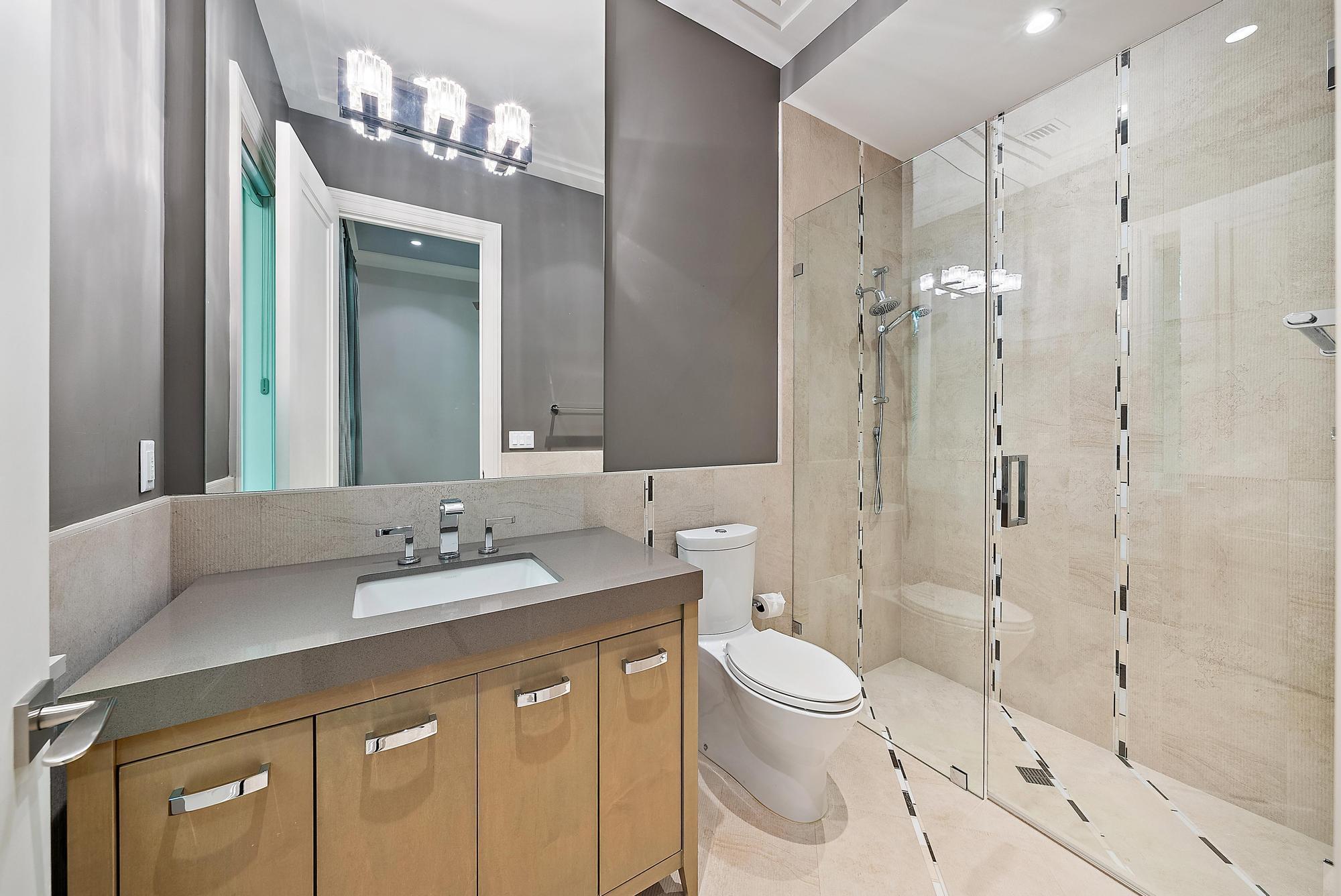 177 Commodore Dr Jupiter, FL 33477