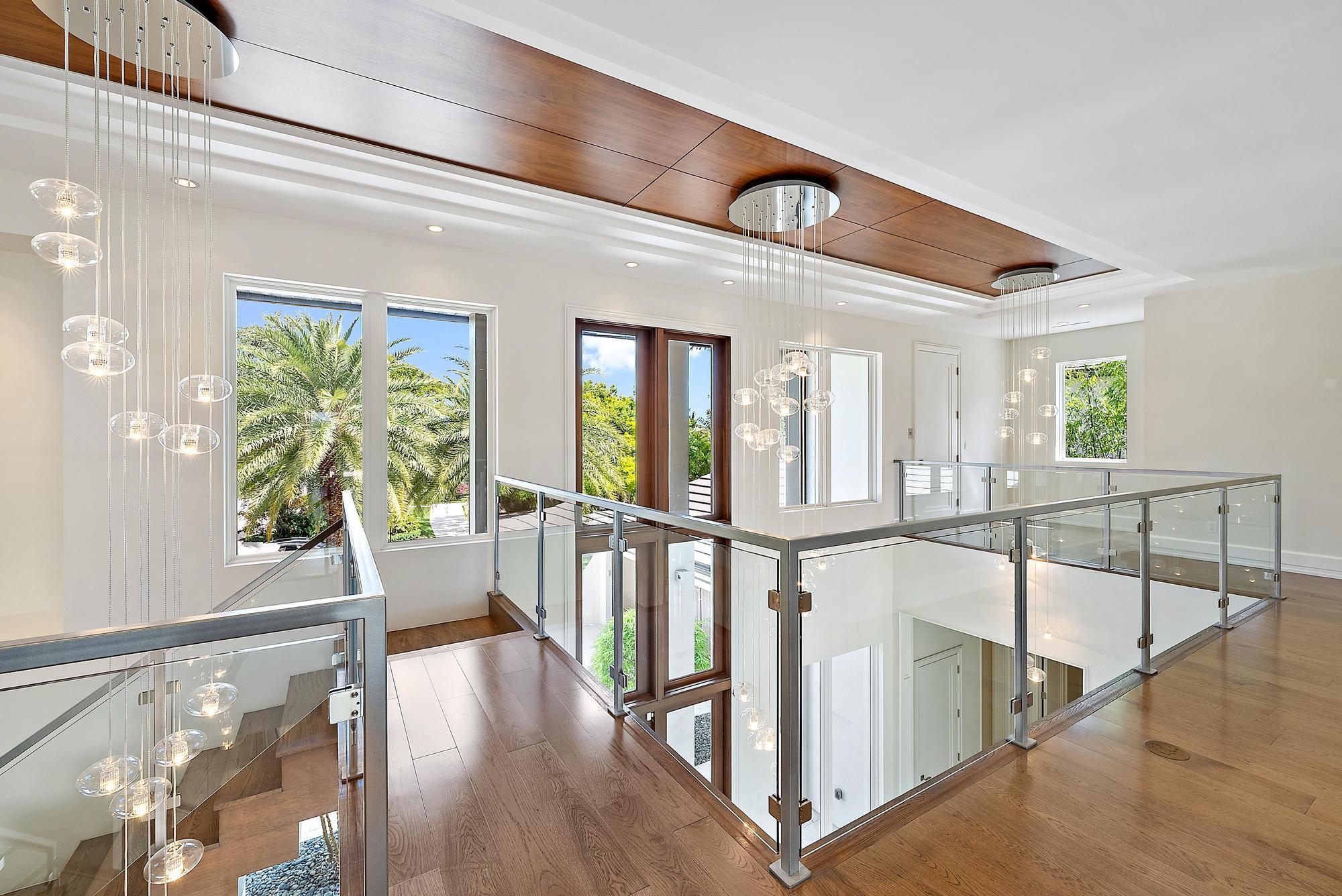 177 Commodore Dr Jupiter, FL 33477