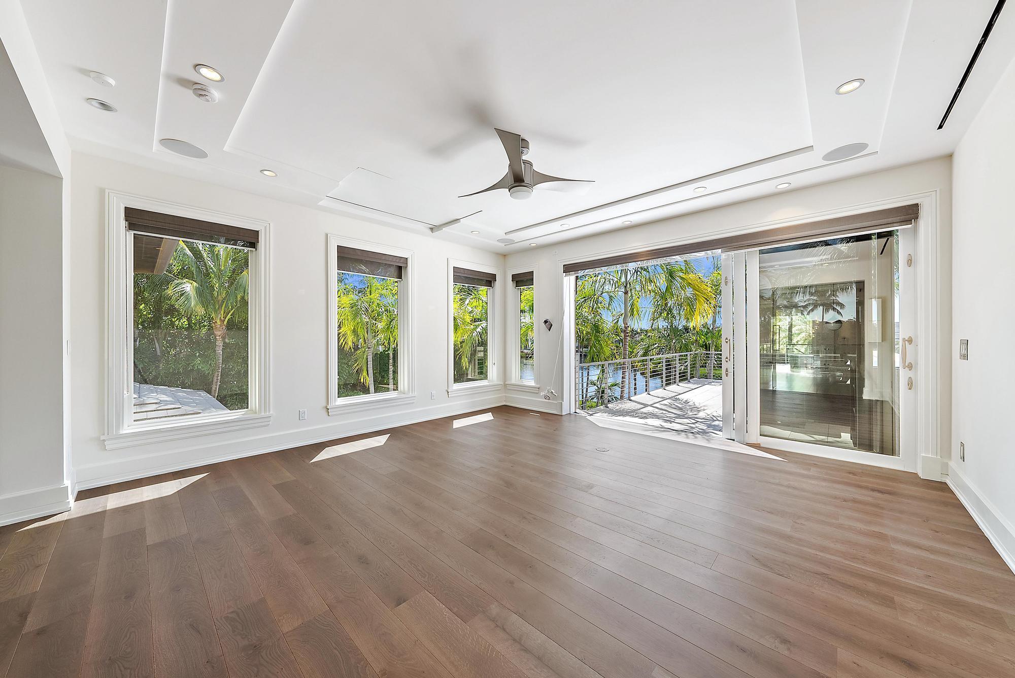 177 Commodore Dr Jupiter, FL 33477