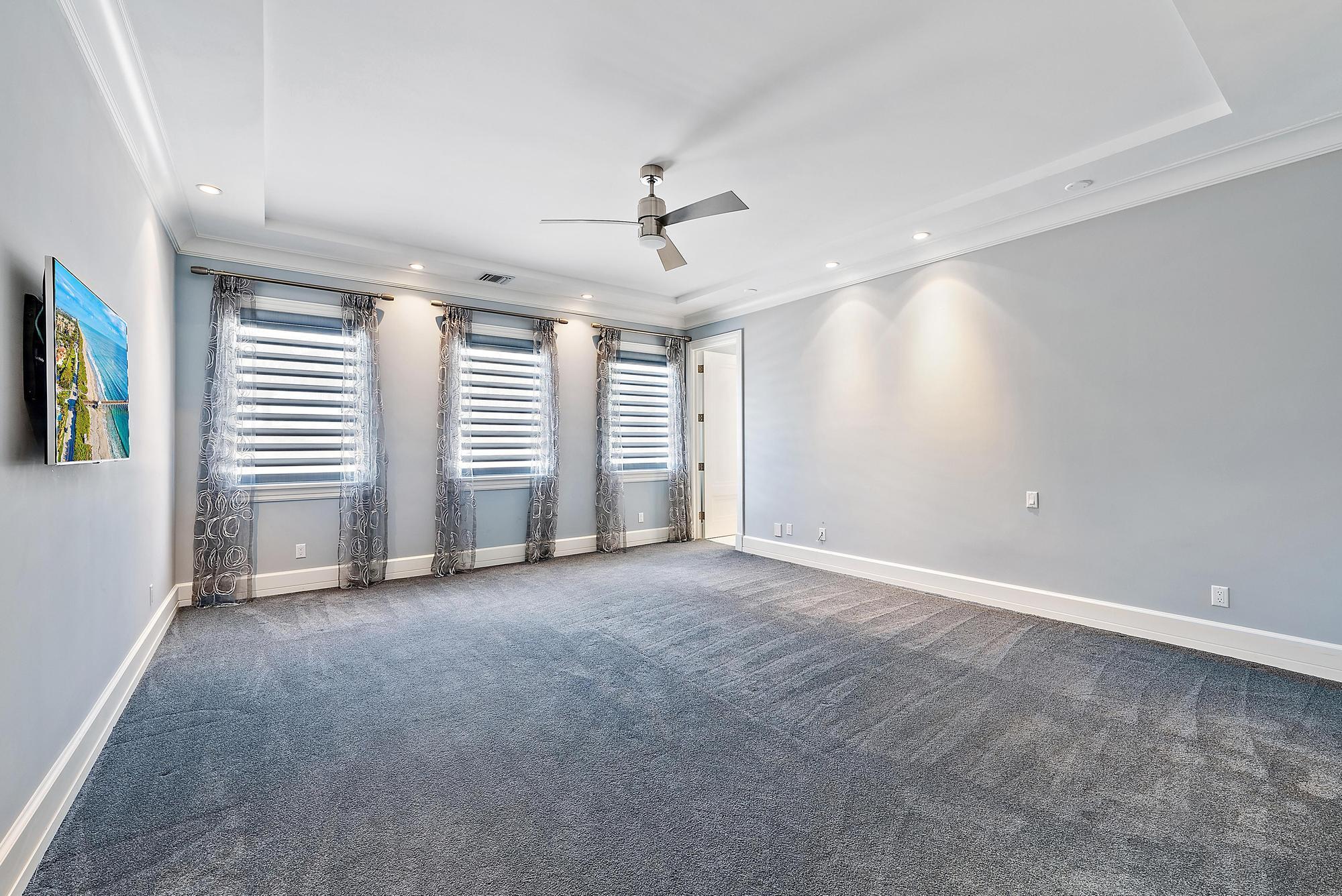 177 Commodore Dr Jupiter, FL 33477