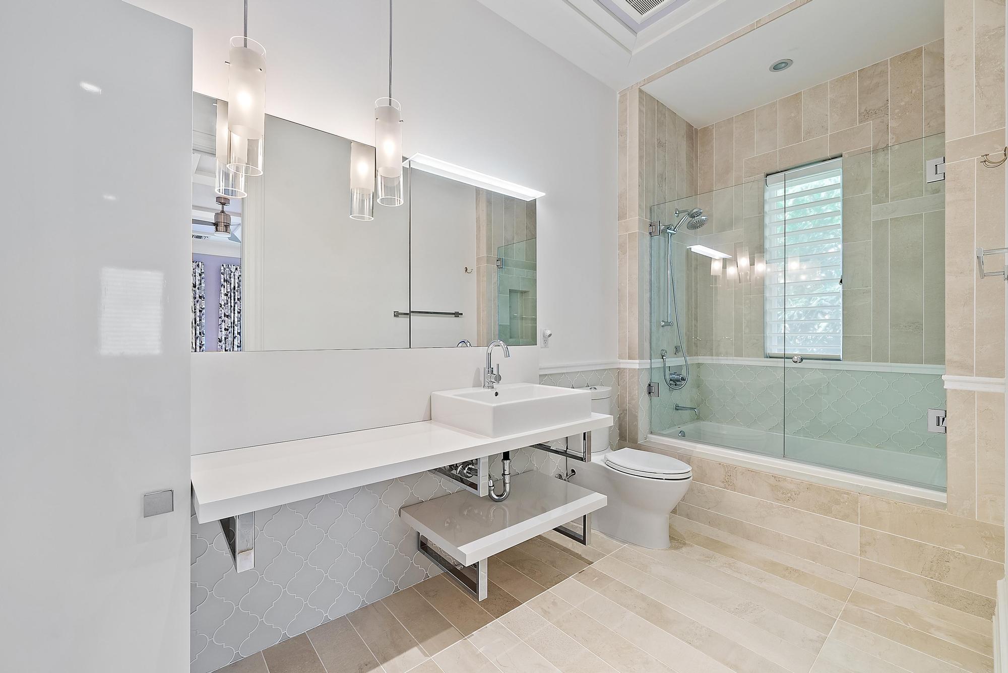 177 Commodore Dr Jupiter, FL 33477