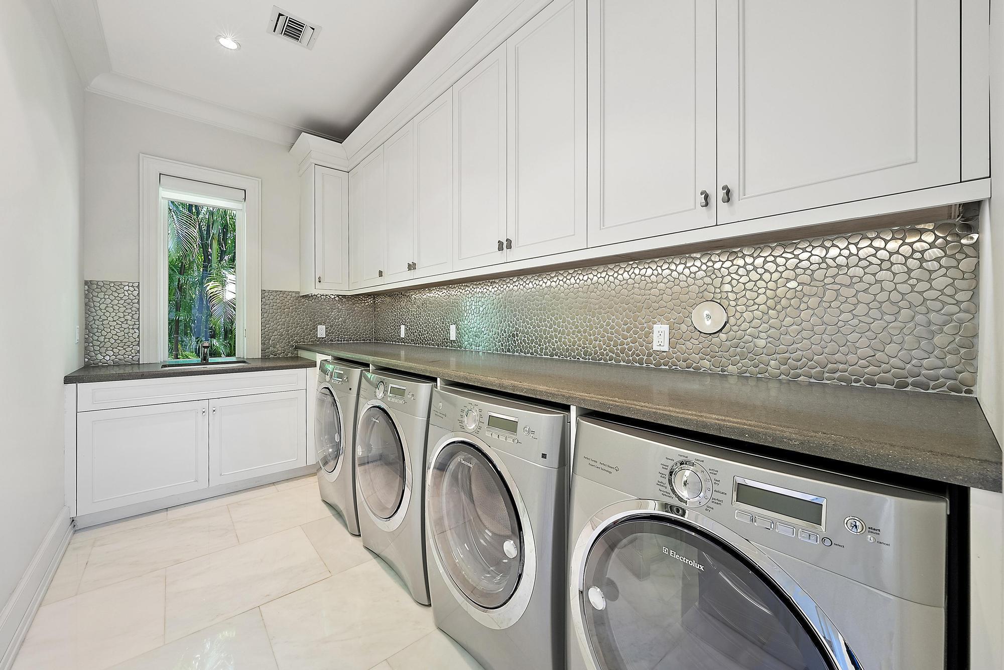 177 Commodore Dr Jupiter, FL 33477