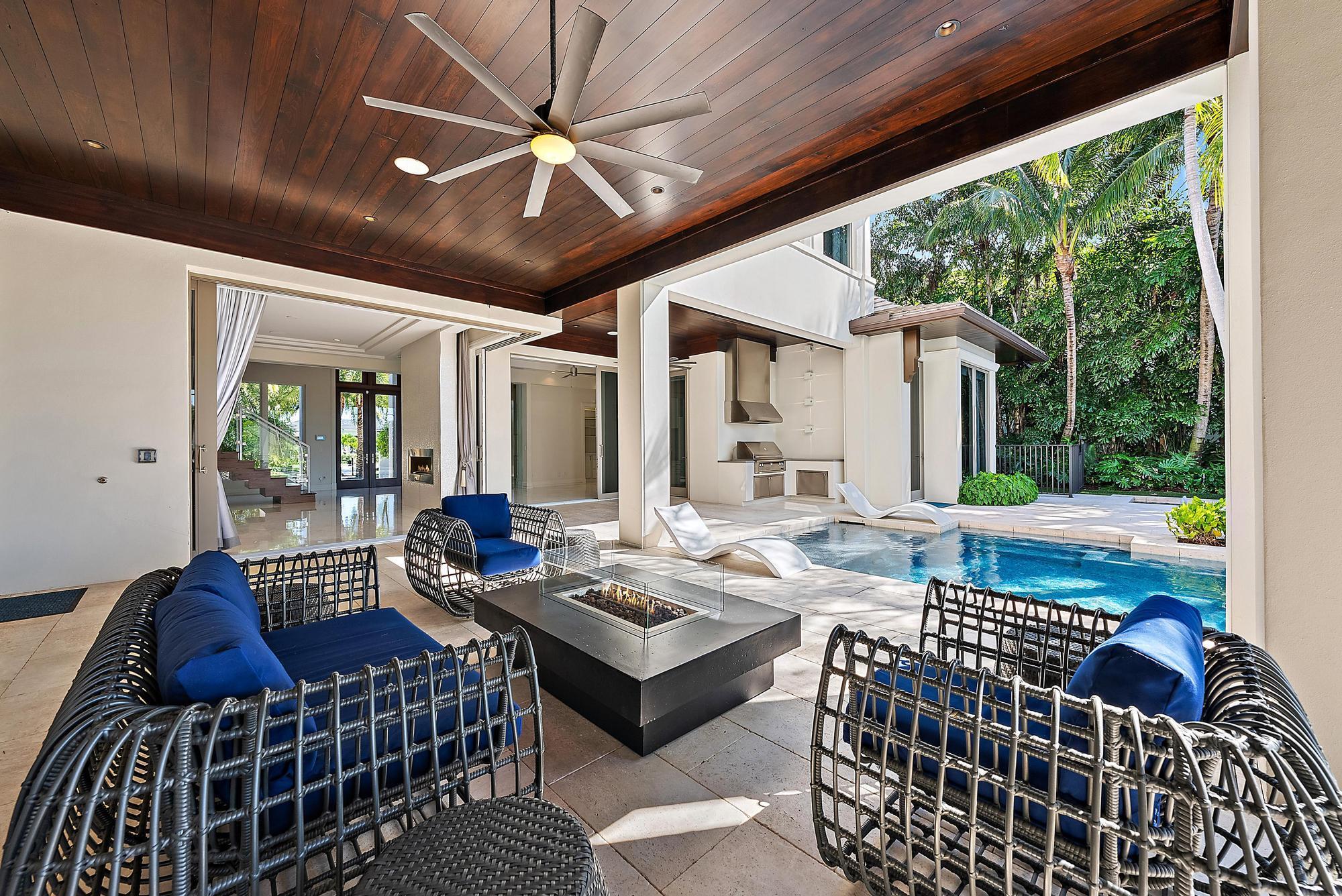 177 Commodore Dr Jupiter, FL 33477