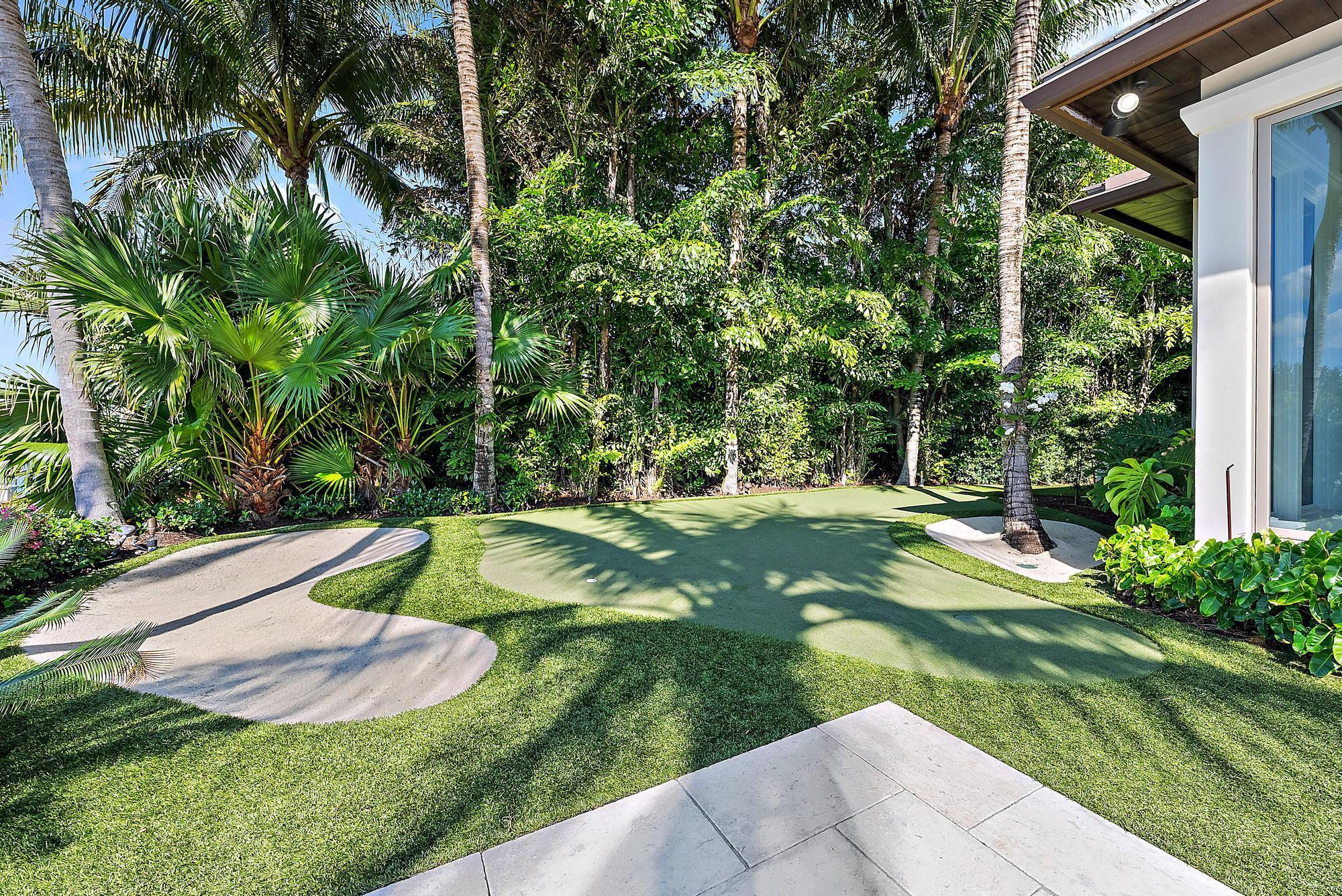 177 Commodore Dr Jupiter, FL 33477