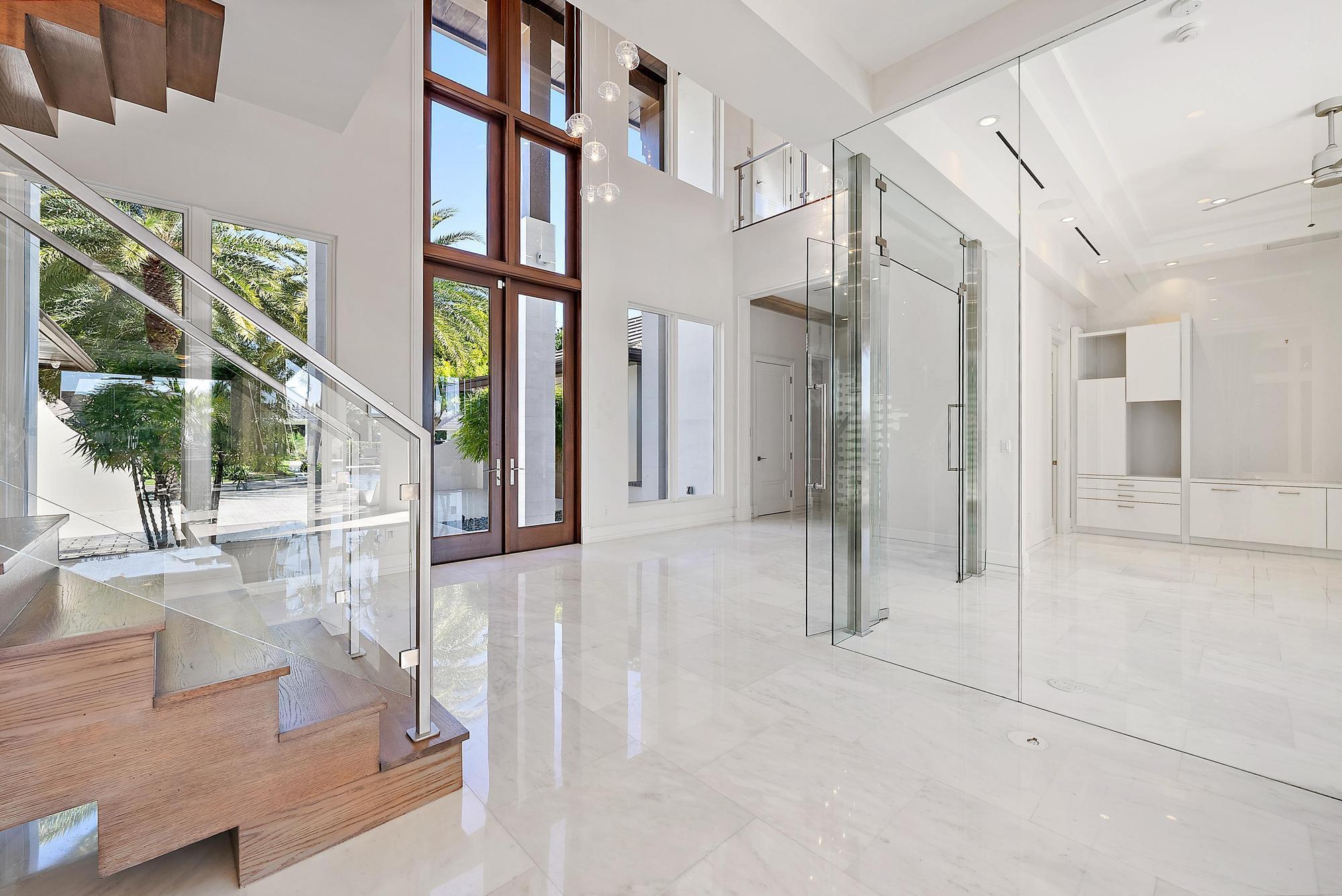 177 Commodore Dr Jupiter, FL 33477