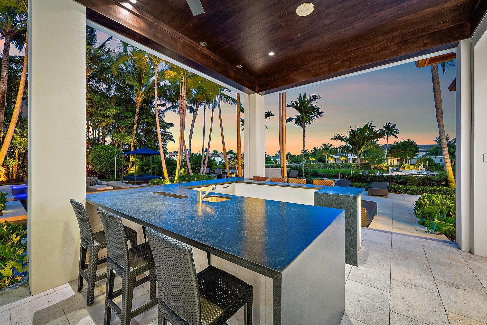 177 Commodore Dr Jupiter, FL 33477