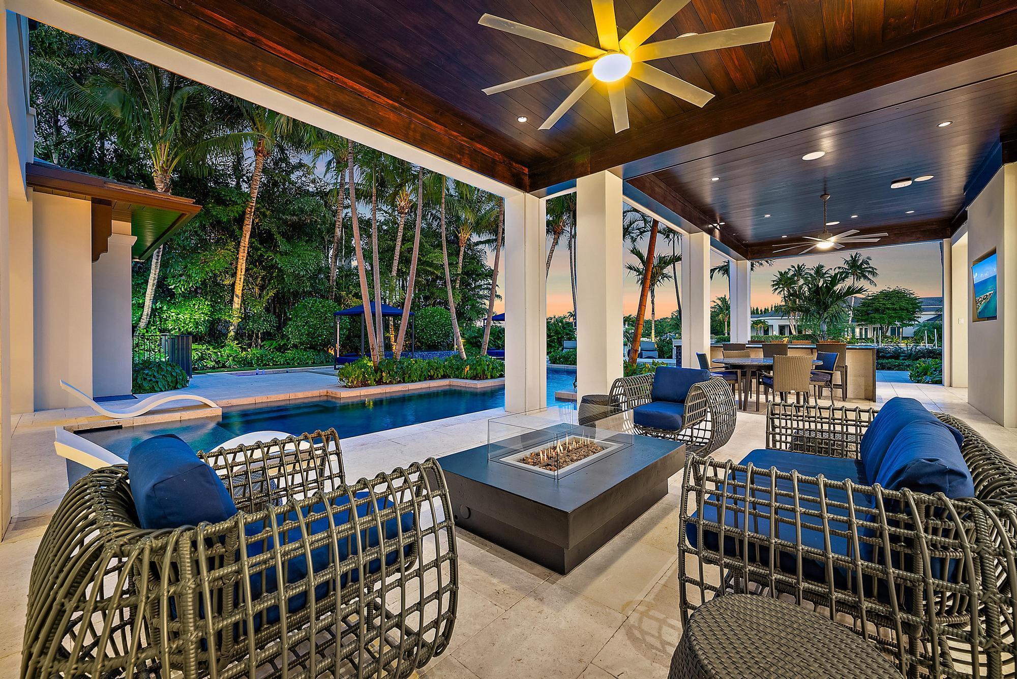 177 Commodore Dr Jupiter, FL 33477