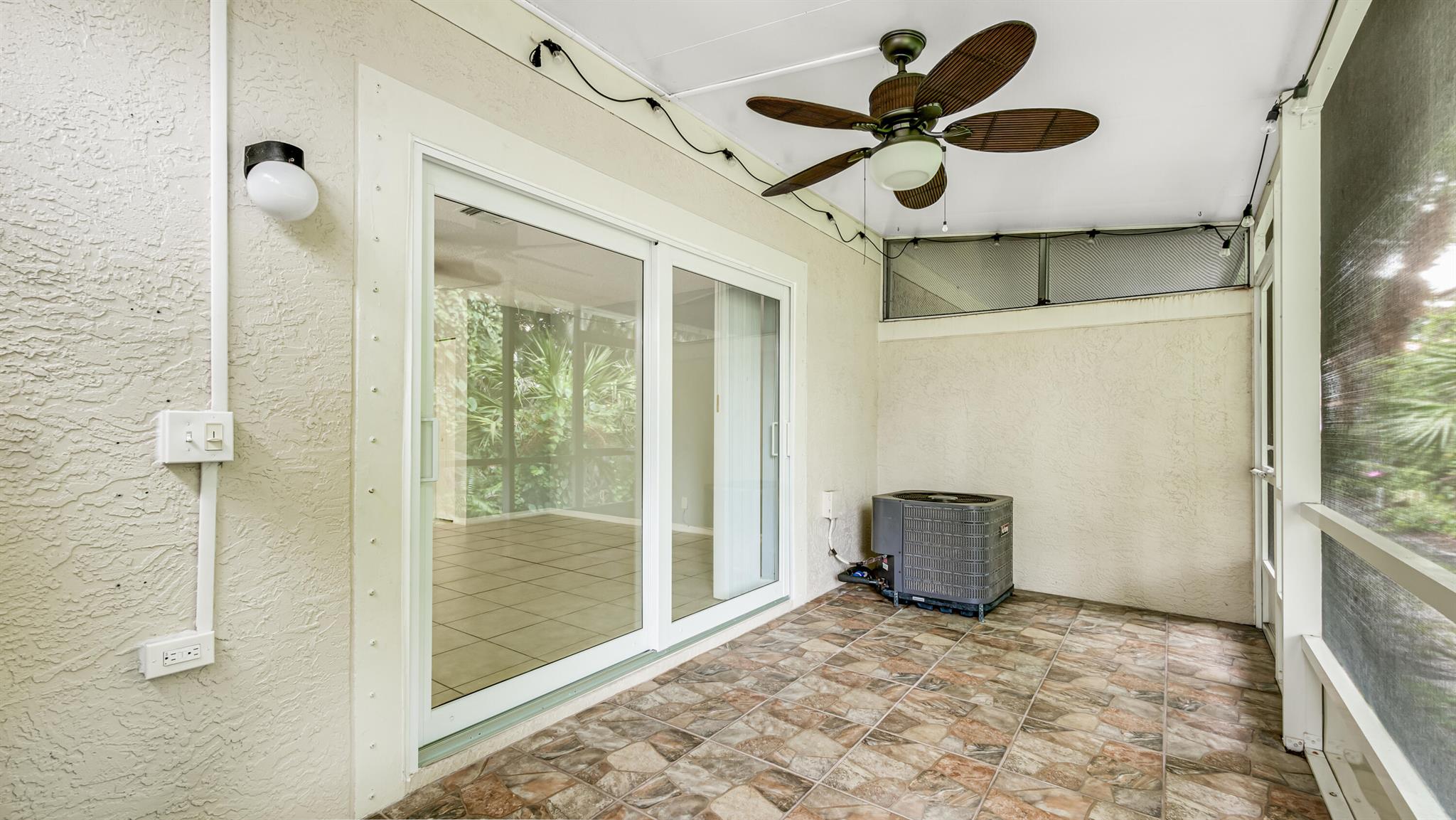 106 Wooden Mill Ter Jupiter, FL 33458