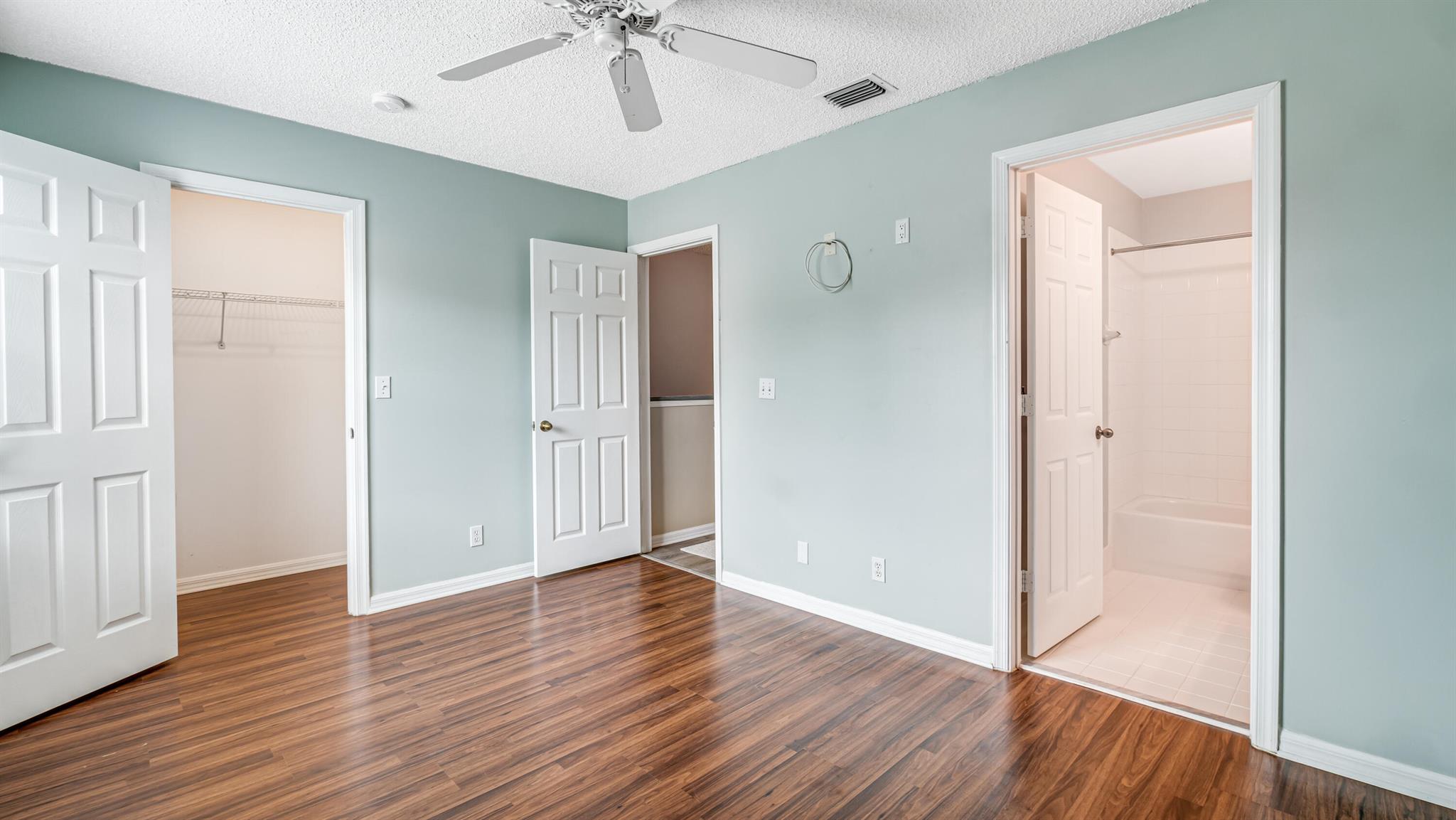 106 Wooden Mill Ter Jupiter, FL 33458