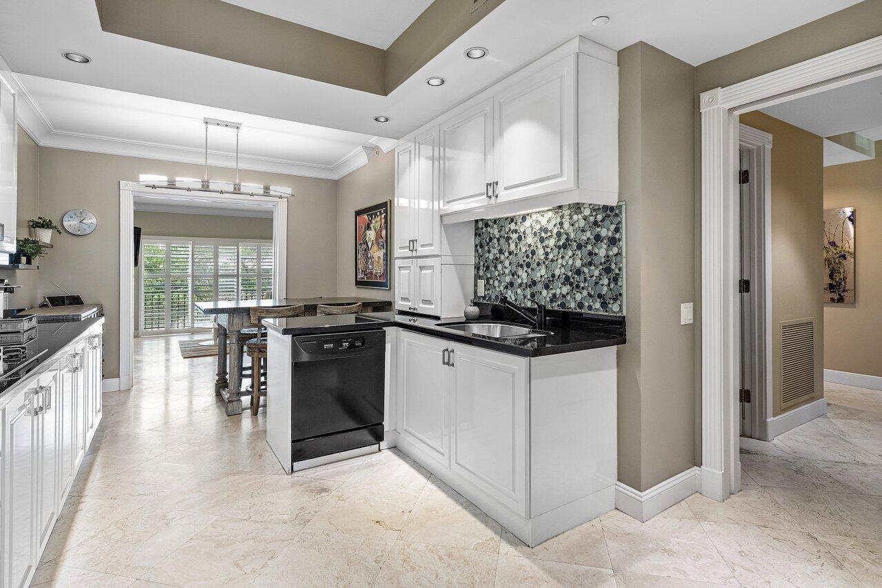 1228 Hillsboro Mile #202,Hillsboro Beach, FL 33062