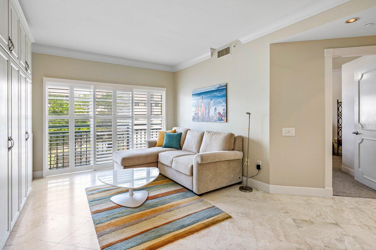 1228 Hillsboro Mile #202,Hillsboro Beach, FL 33062