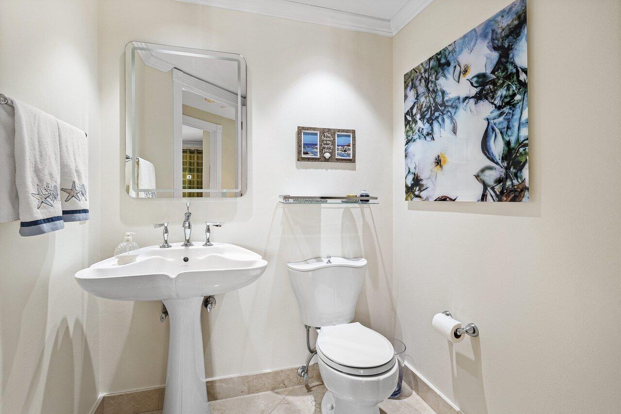 1228 Hillsboro Mile #202,Hillsboro Beach, FL 33062