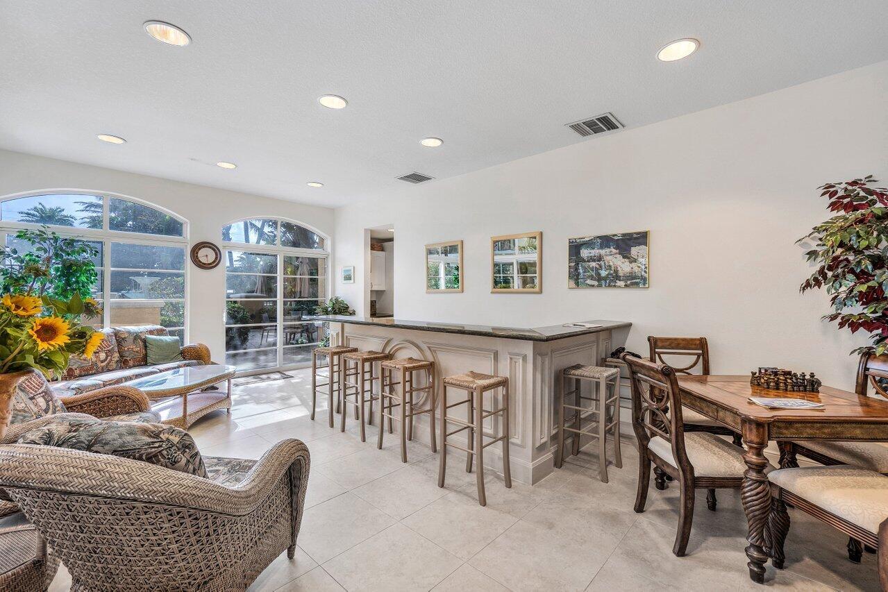 1228 Hillsboro Mile #202,Hillsboro Beach, FL 33062