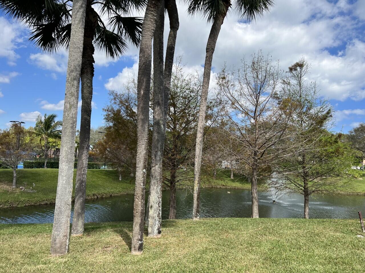 1509 15th Ct Jupiter, FL 33477