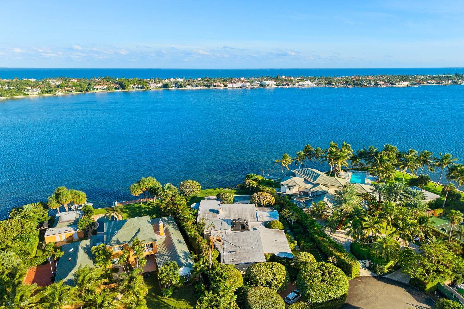 748 Island Palm Beach, FL 33480