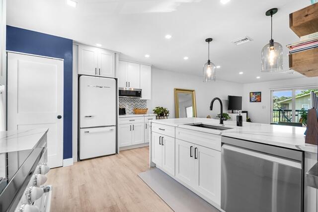 18460 SE Wood Hvn Ln #H Jupiter, FL 33469