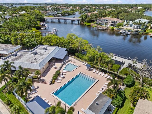 18460 SE Wood Hvn Ln #H Jupiter, FL 33469