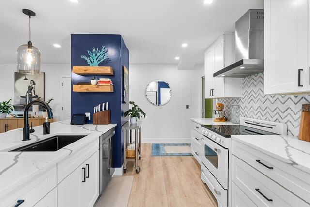 18460 SE Wood Hvn Ln #H Jupiter, FL 33469