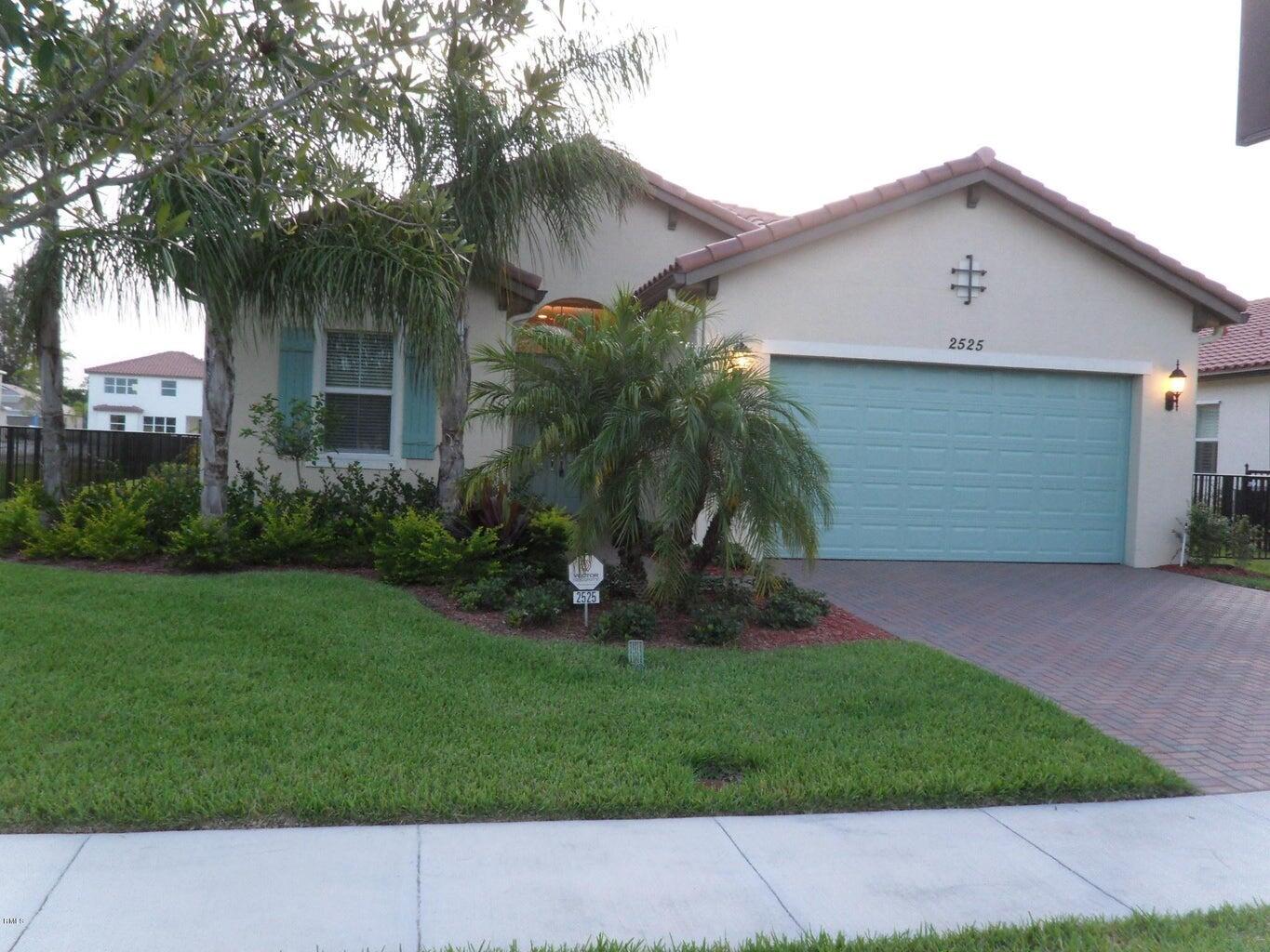 2525 Vicara Ct
