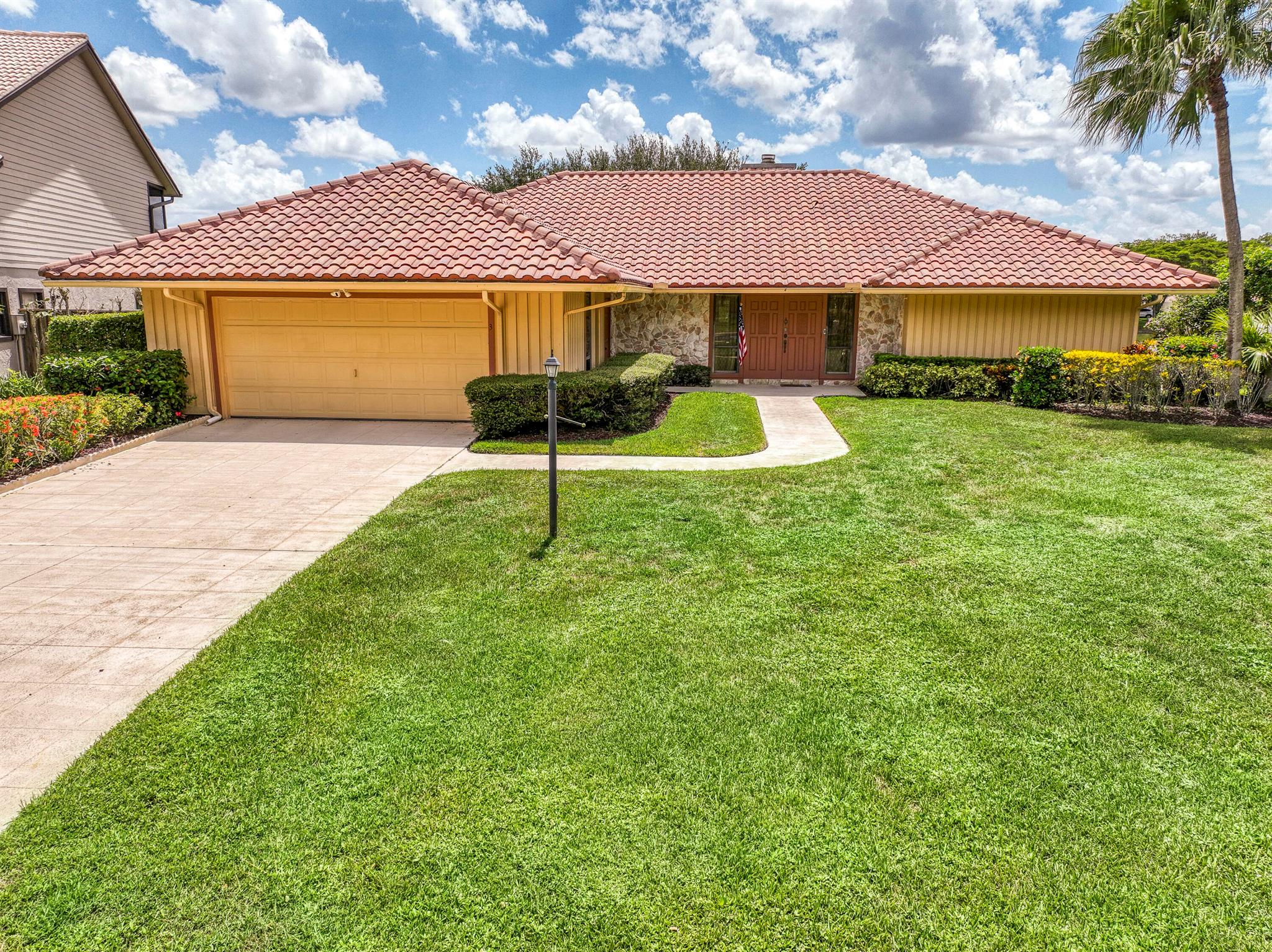3 Old Fence Rd