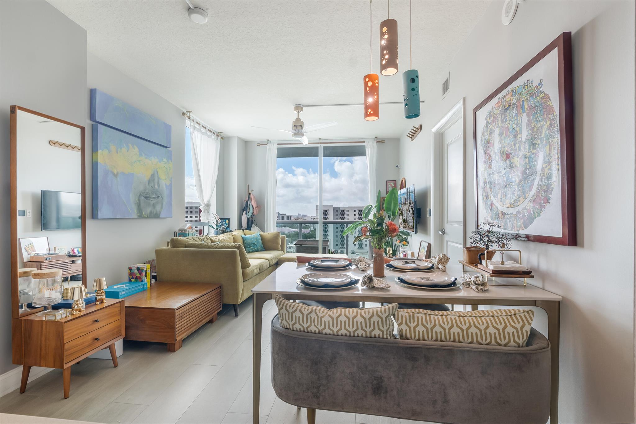 image Gallery Art Condo40