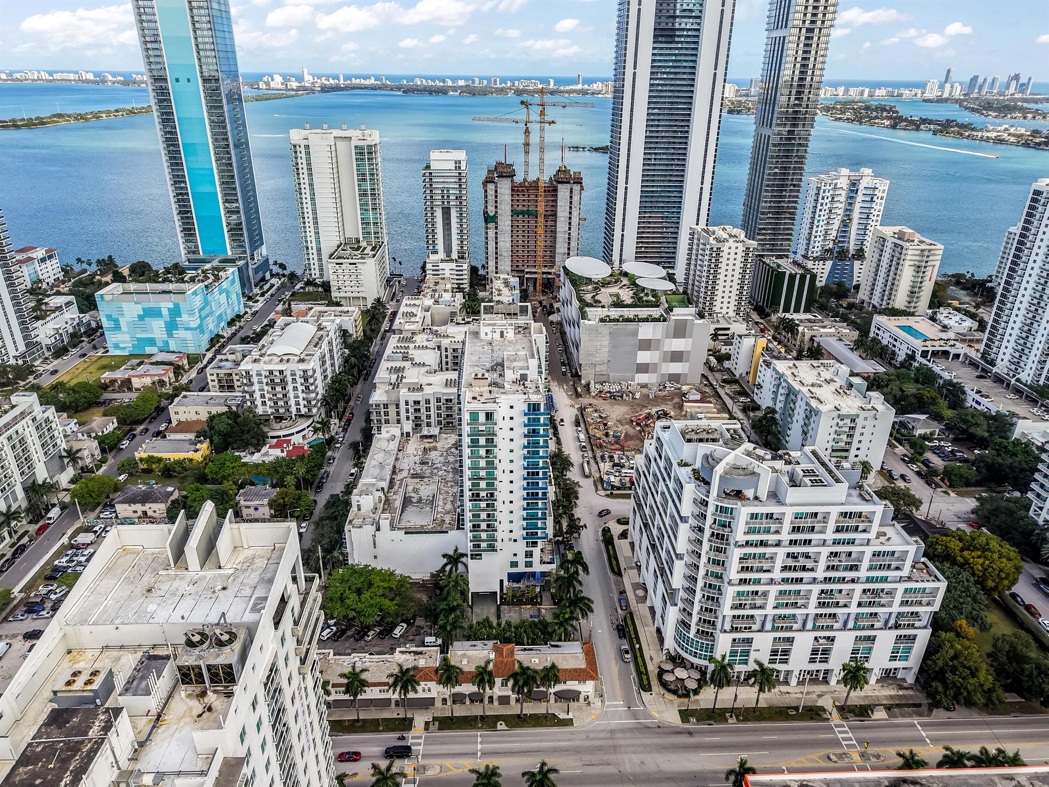 image Gallery Art Condo50