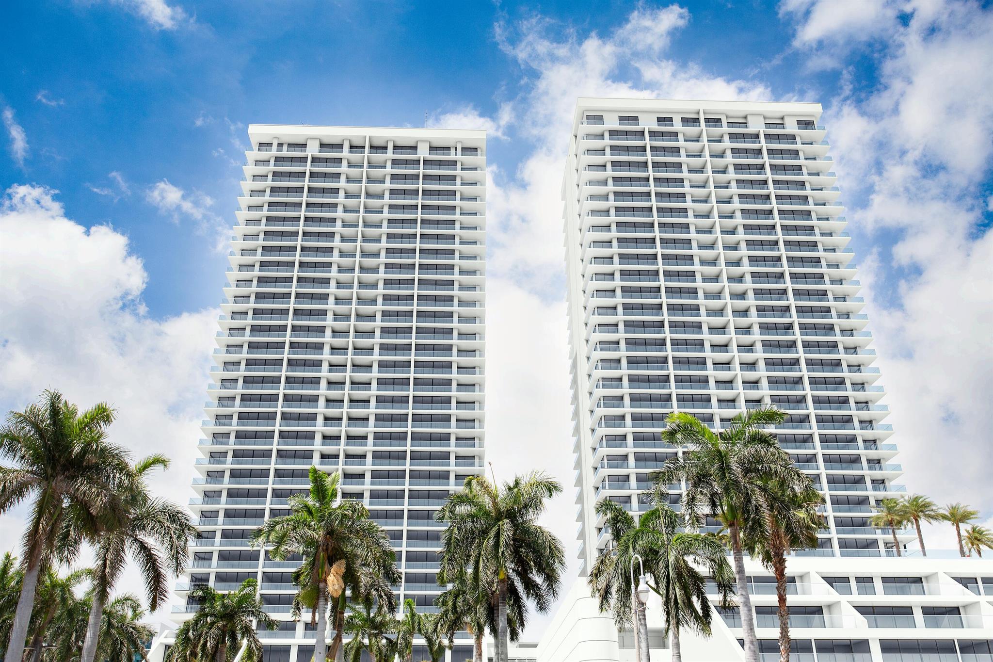 525 S Flagler Dr #11a