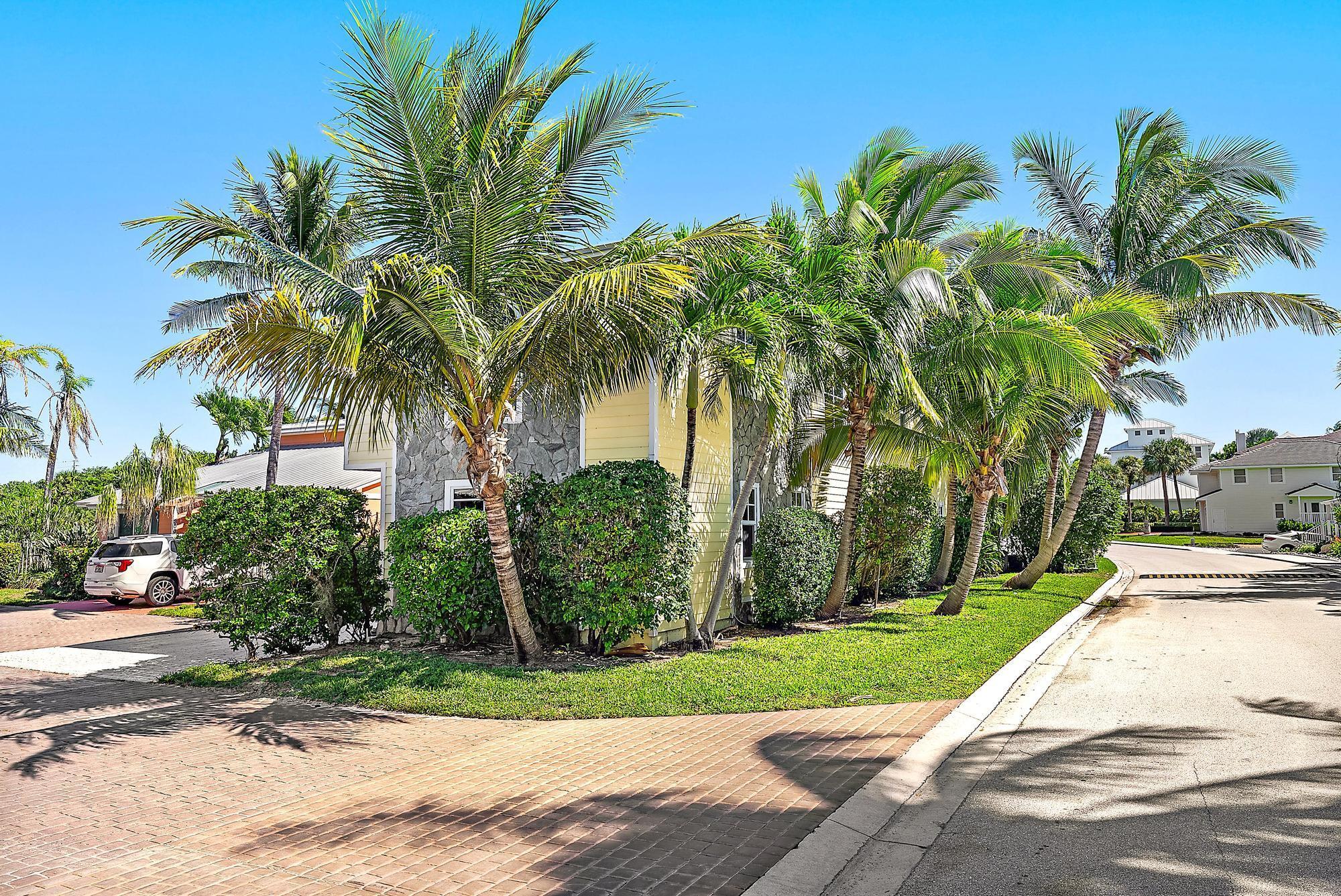 301 Xanadu Pl Jupiter, FL 33477