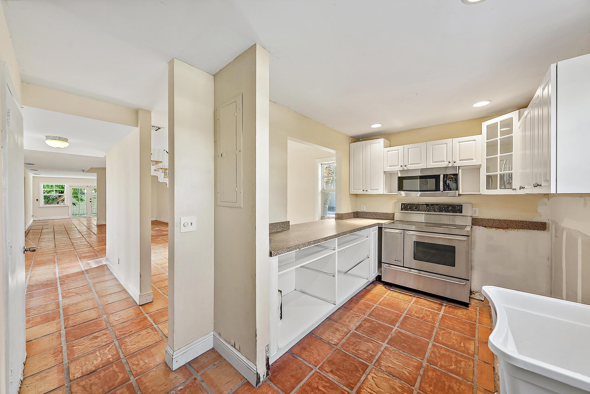 301 Xanadu Pl Jupiter, FL 33477