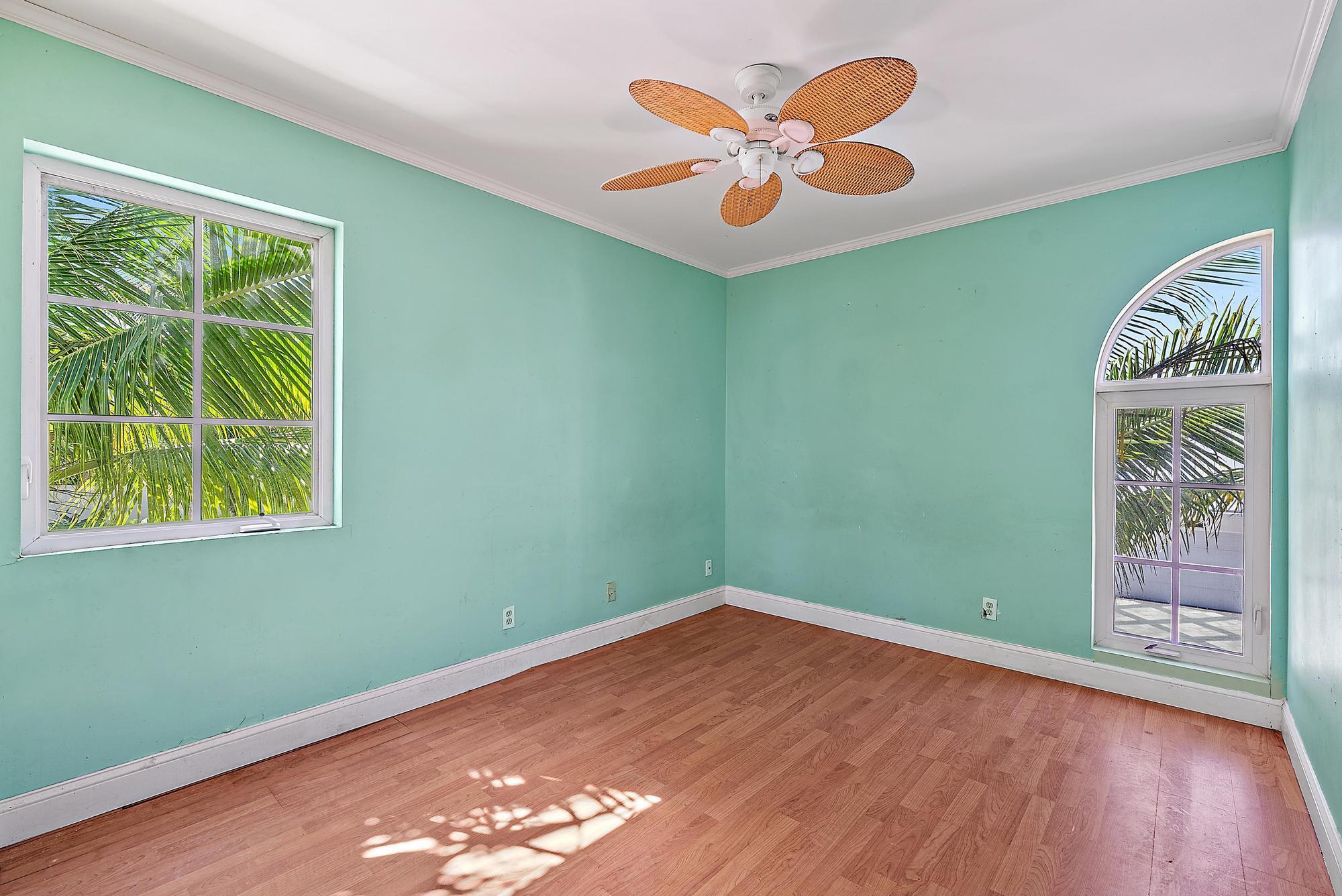 301 Xanadu Pl Jupiter, FL 33477