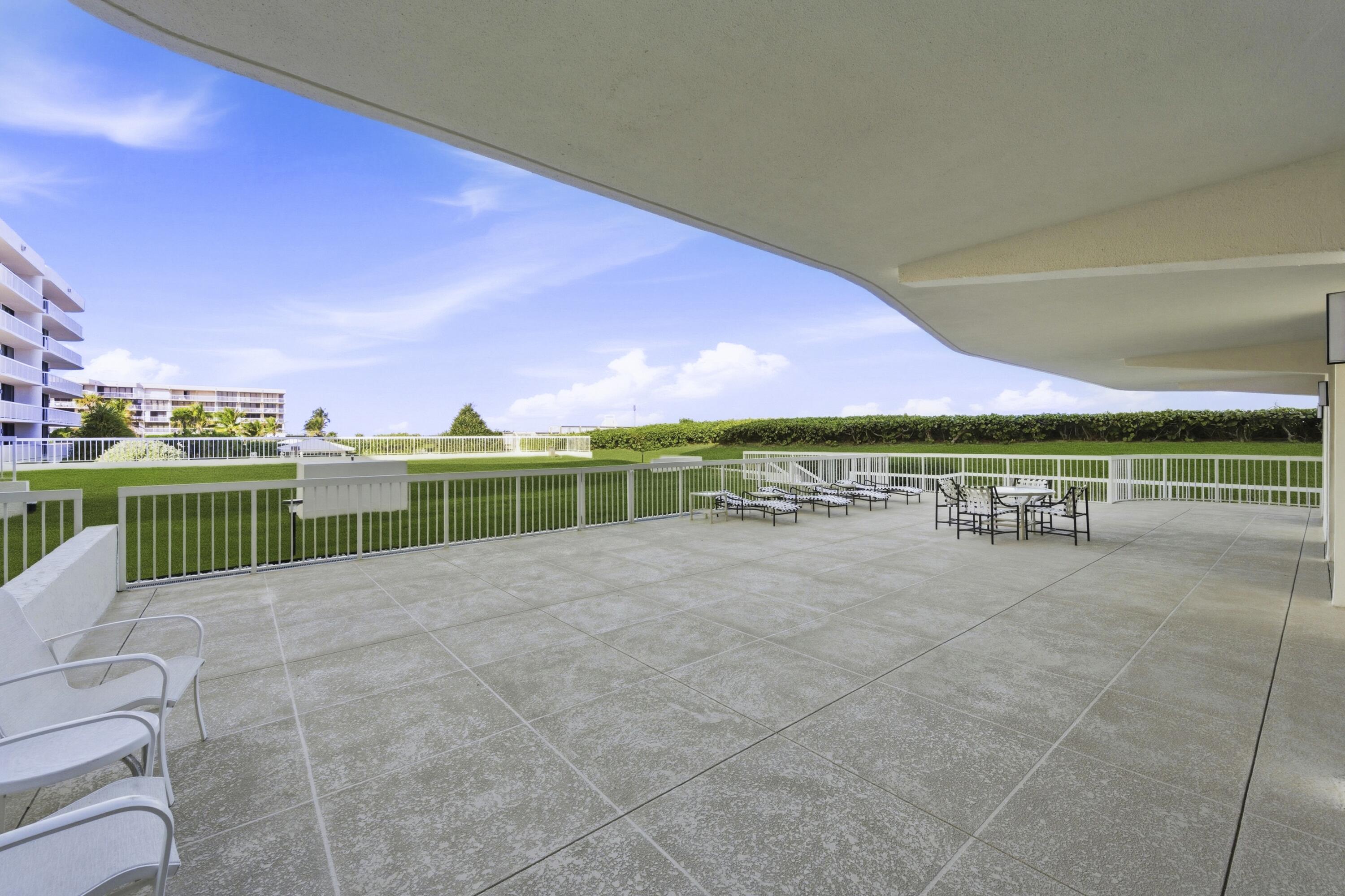 3300 S Ocean Blvd #103s Palm Beach, FL 33480