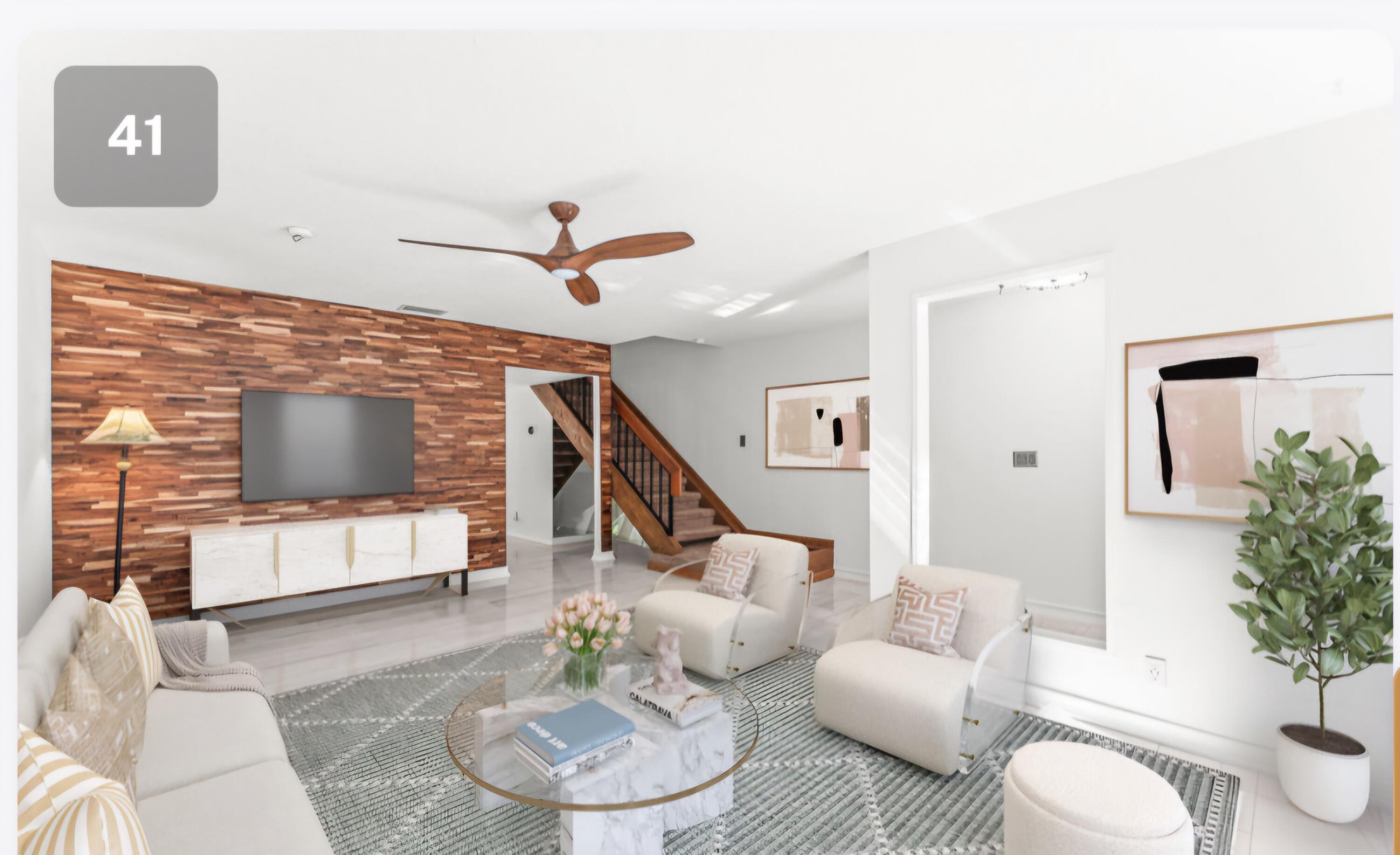 1075 Raintree Ln Palm Beach Gardens, FL 33410