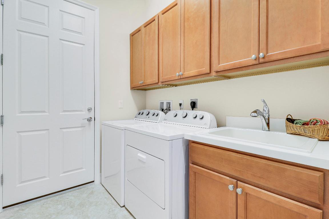 1123 Turnbridge Jupiter, FL 33458