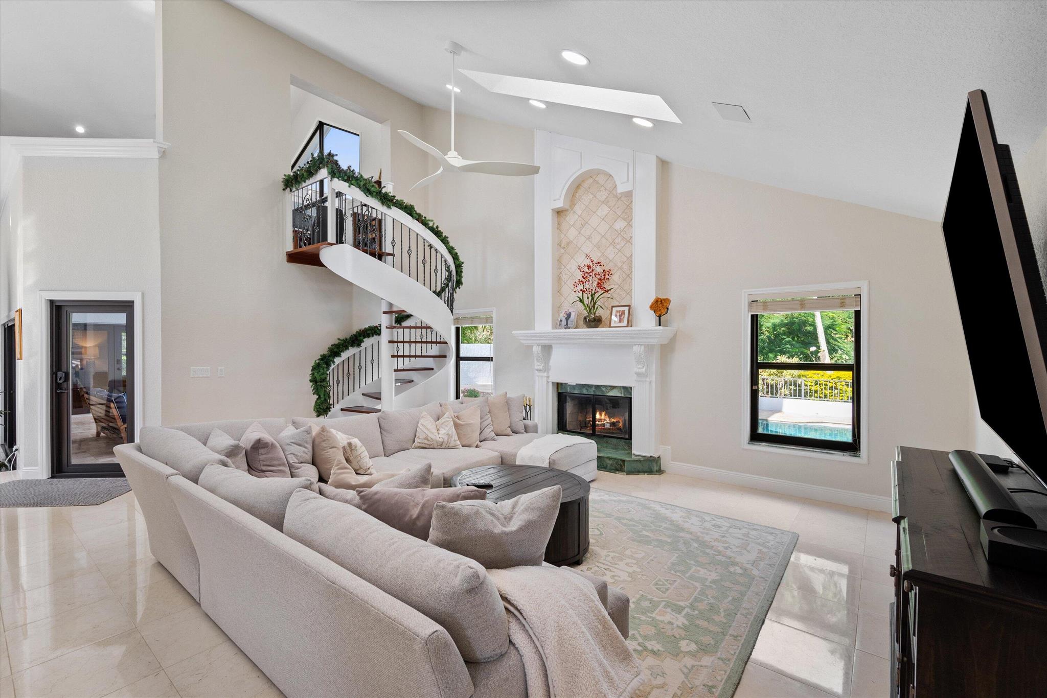 10655 Rio Hermoso Delray Beach, FL 33446