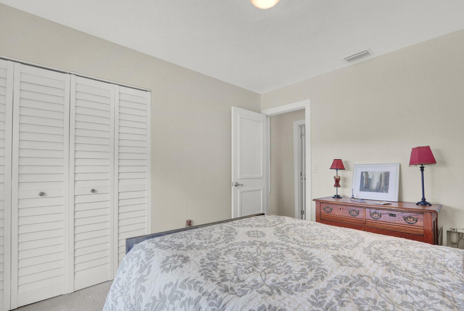 3060 SE Darien Rd Port St Lucie, FL 34952