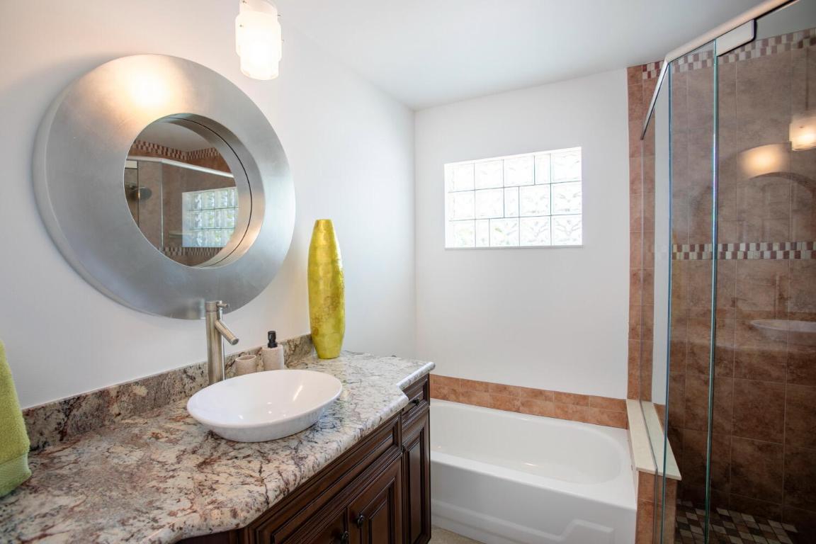 2631 NE 48th Th Lighthouse Point, FL 33064