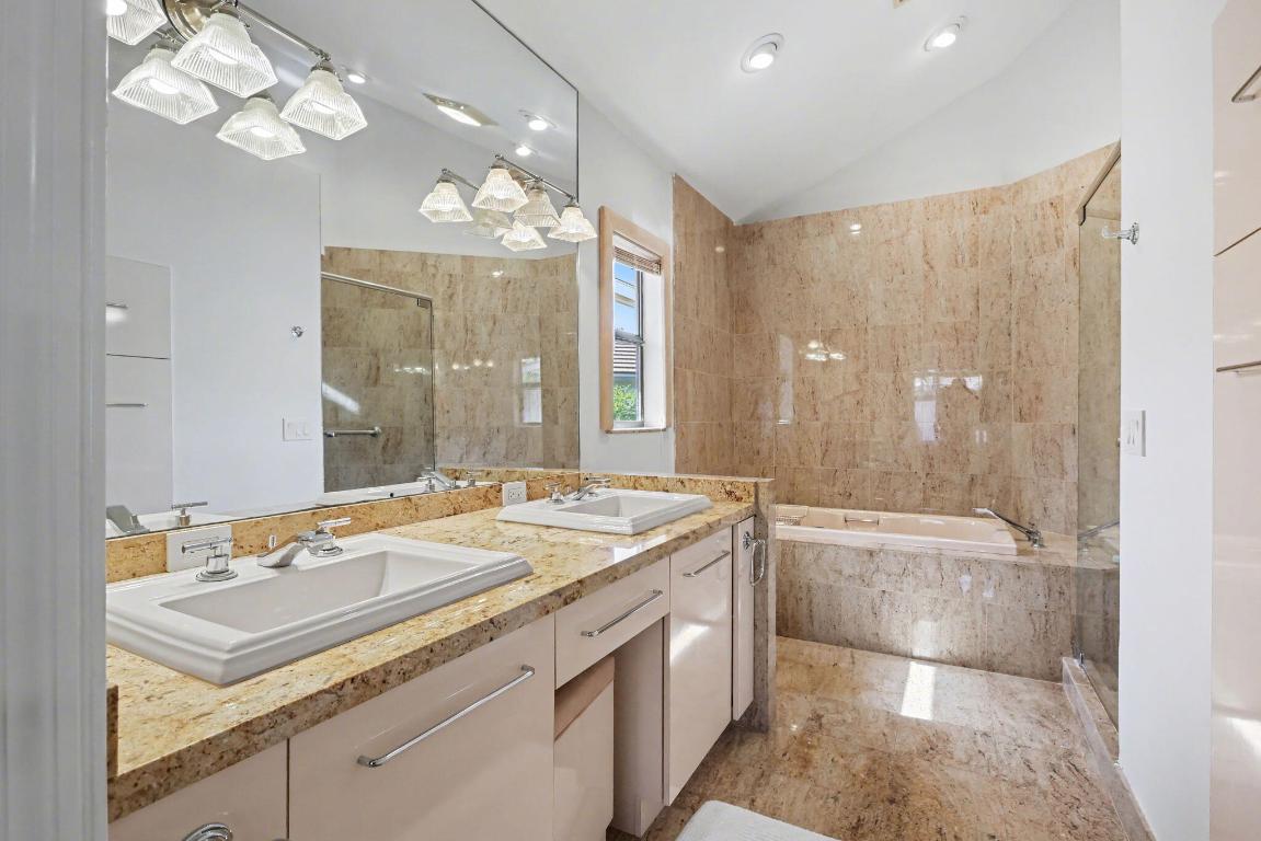 20516 Linksview Boca Raton, FL 33434