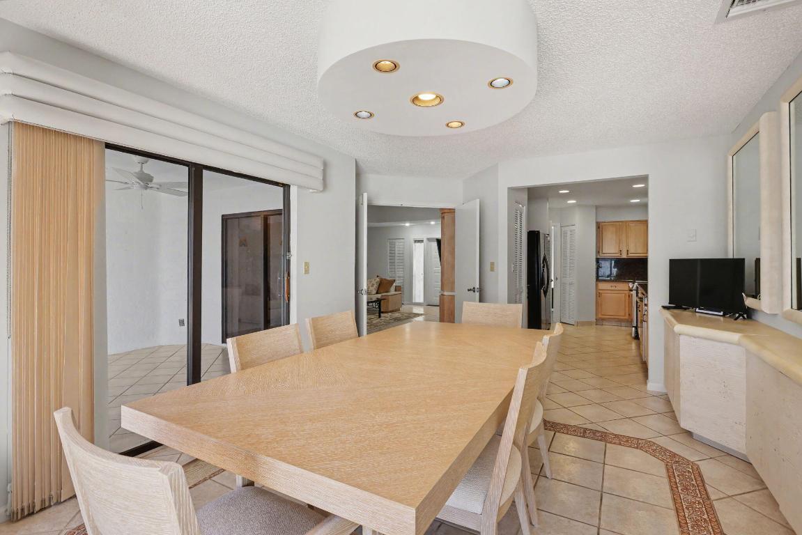 20516 Linksview Boca Raton, FL 33434