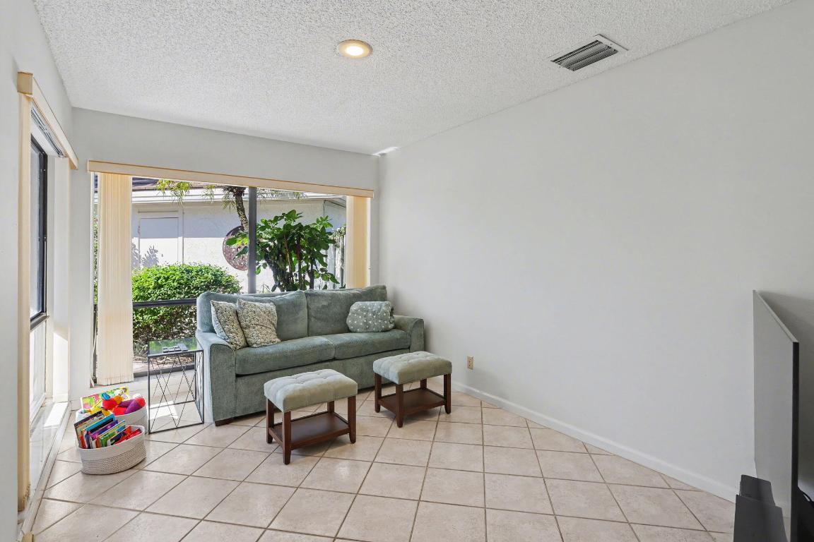 20516 Linksview Boca Raton, FL 33434