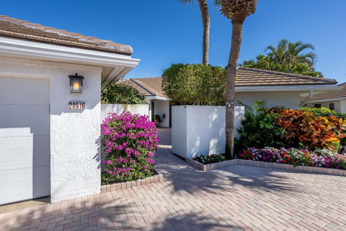20516 Linksview Boca Raton, FL 33434